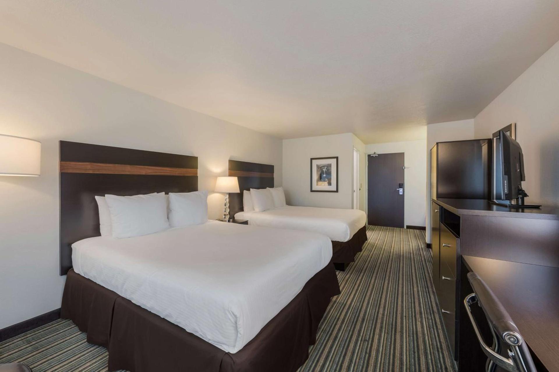 Best Western Alderwood photo 37