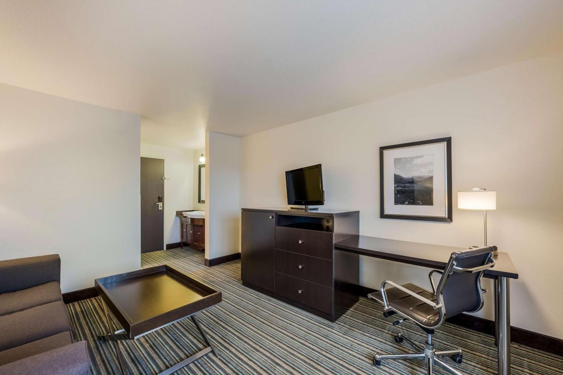 Best Western Alderwood photo 34