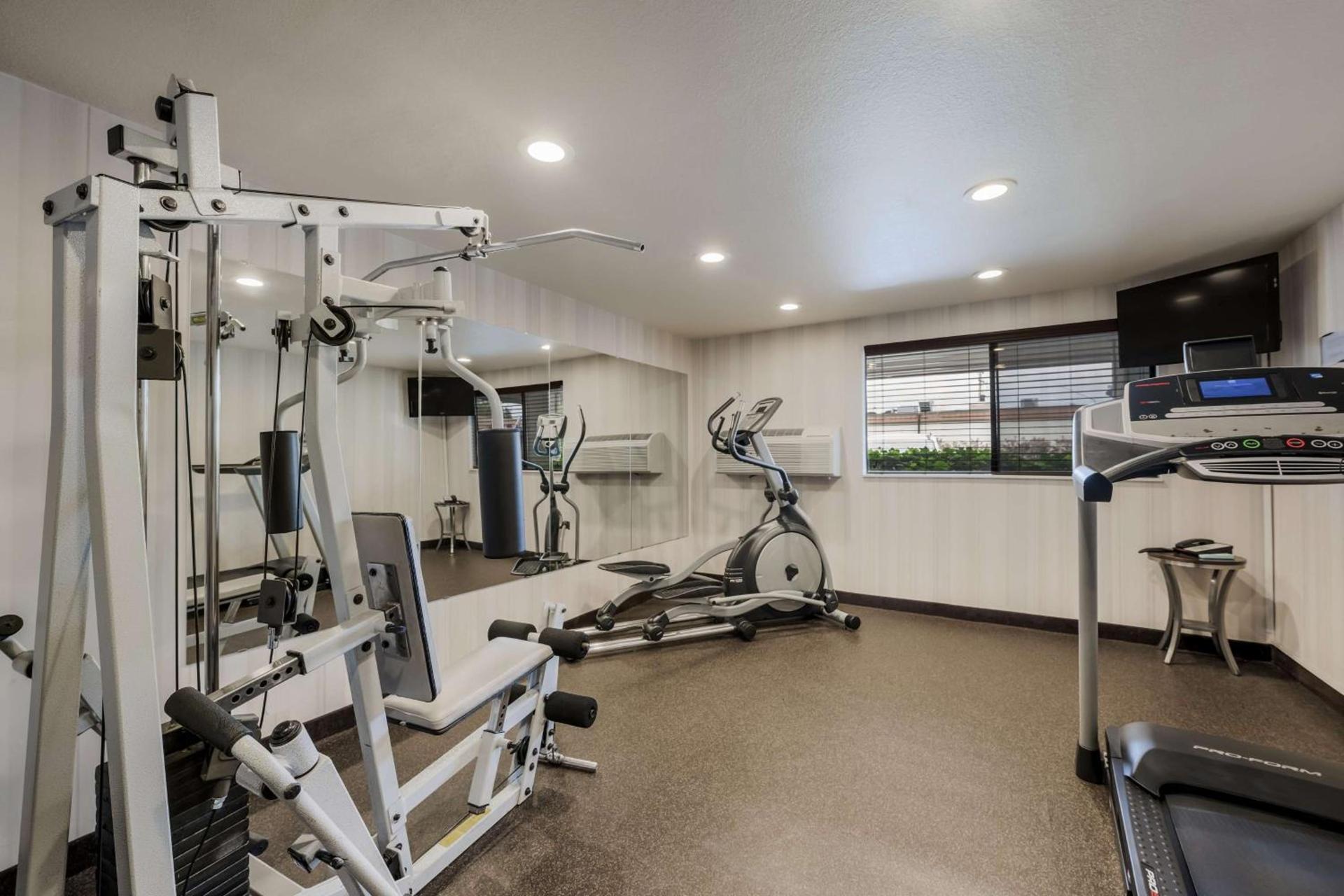 Best Western Alderwood photo 18