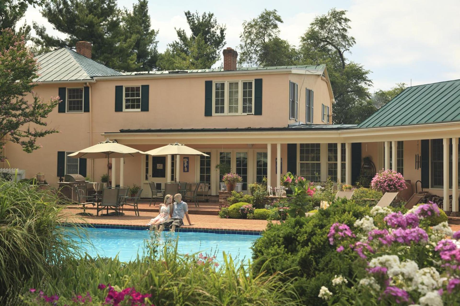 L'Auberge Provencale Inn & Restaurant photo 42