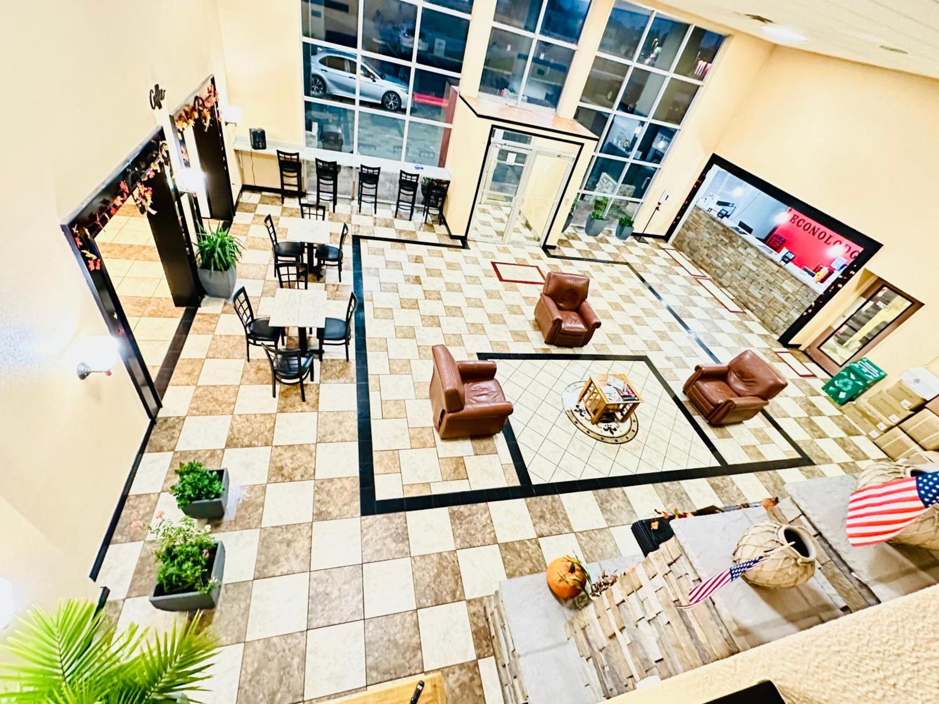 Econo Lodge Ardmore photo 43