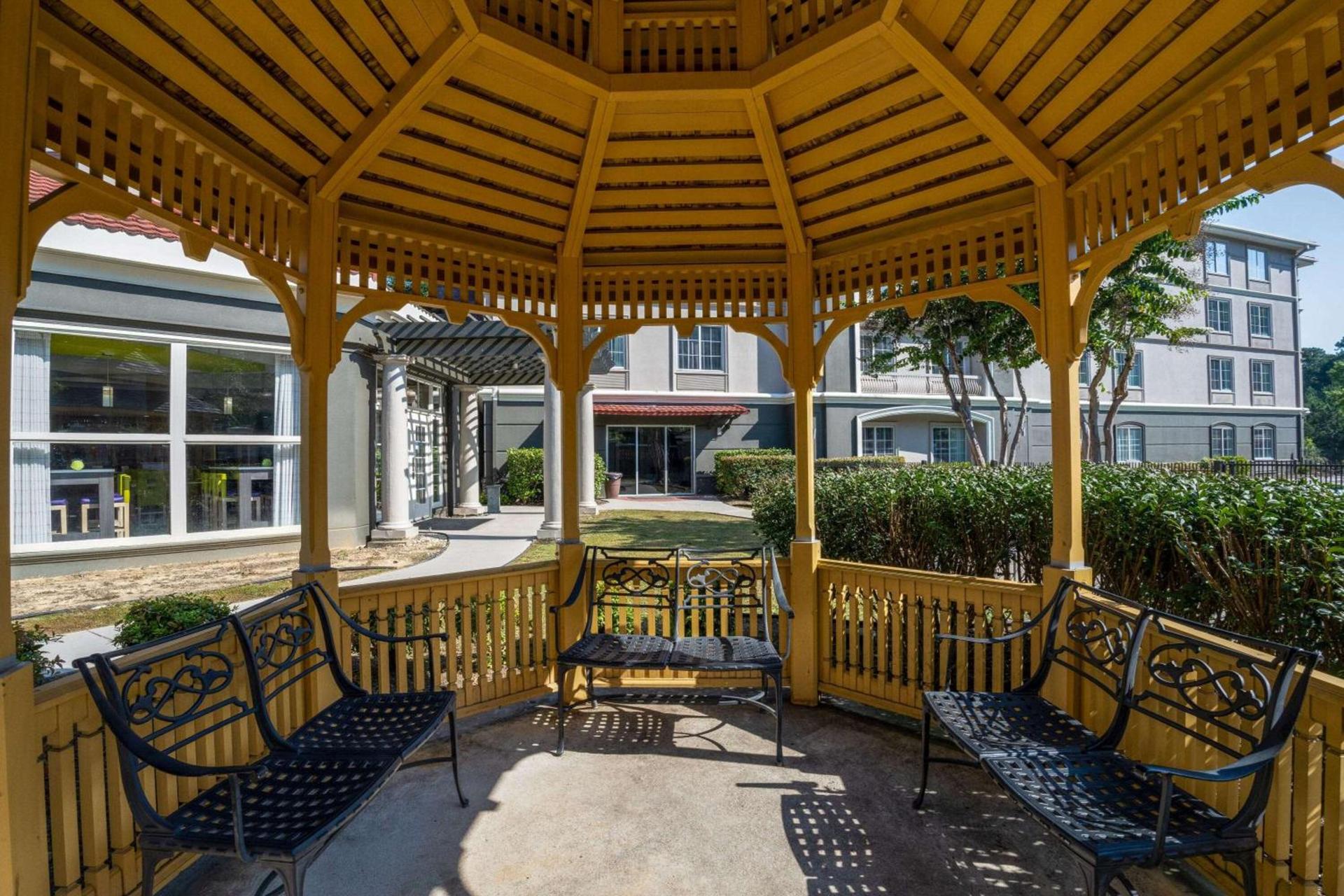 La Quinta by Wyndham Birmingham Hoover photo 34