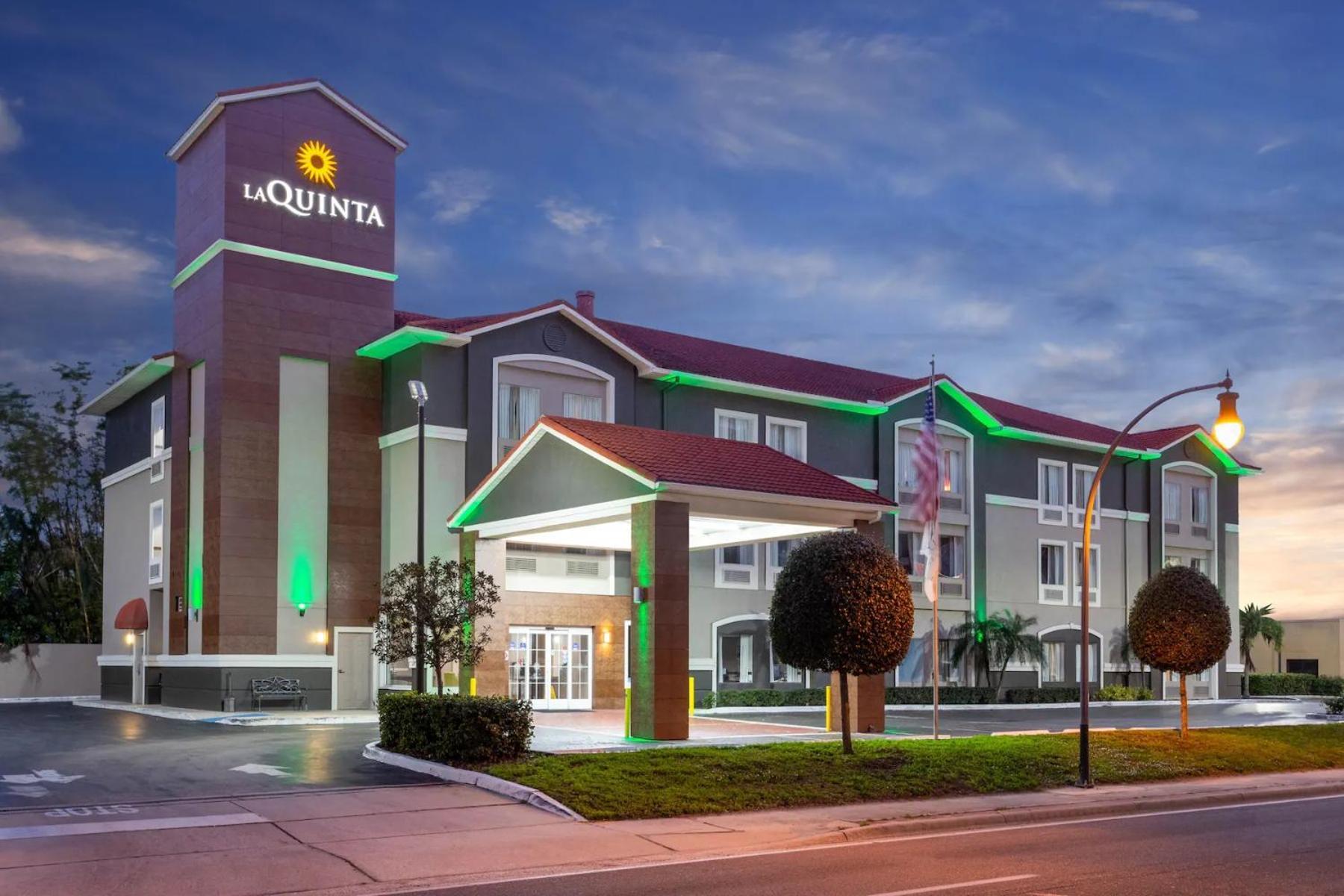 La Quinta by Wyndham Tampa Bay Area-Tampa South photo 32