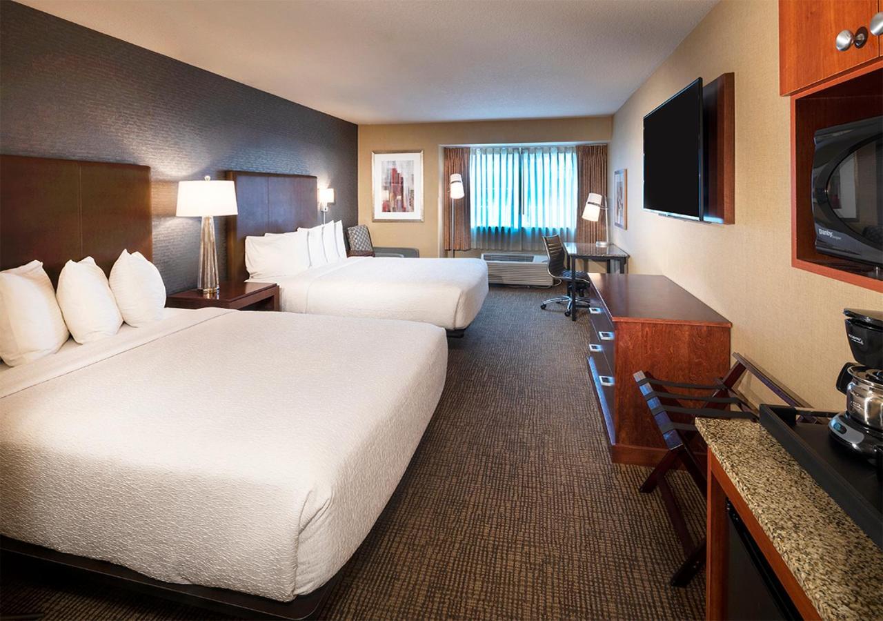 Silver Cloud Hotel - Portland photo 3