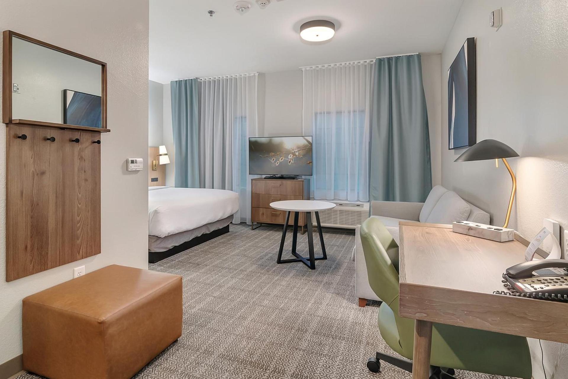 Staybridge Suites Tyler University Area by IHG photo 5