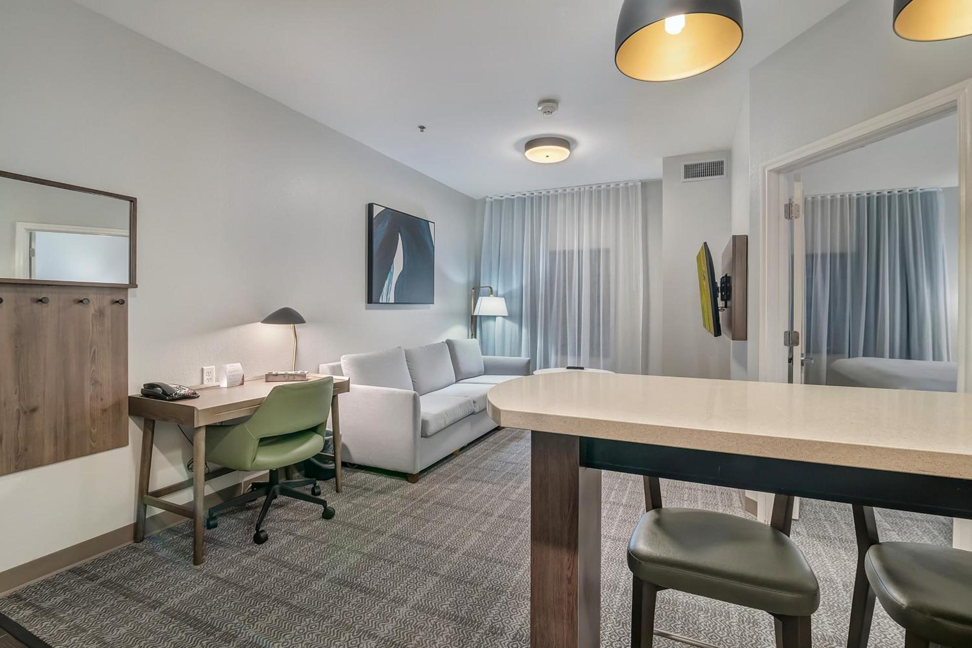 Staybridge Suites Tyler University Area by IHG photo 8