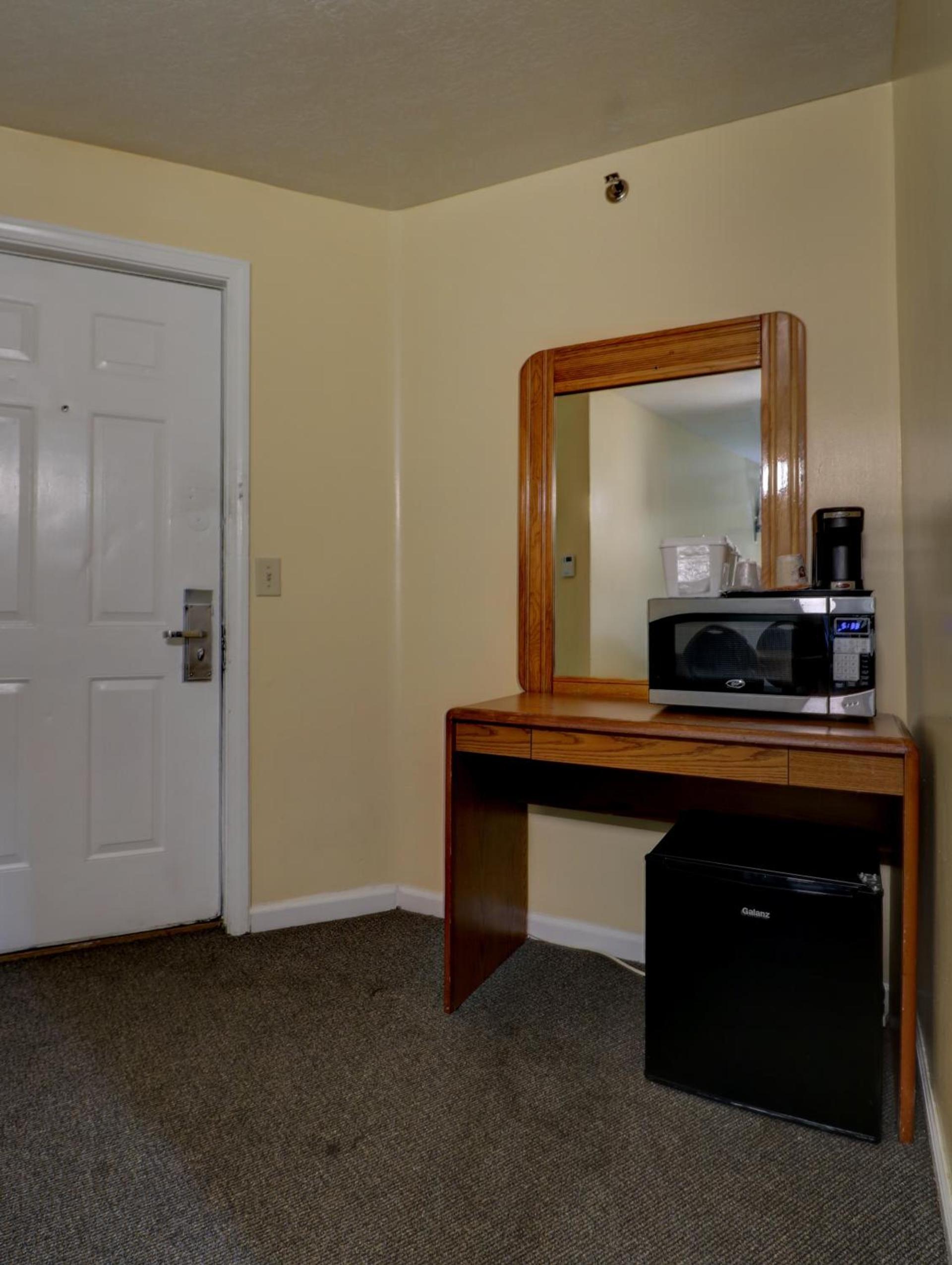 Brookside Inn & Cottages photo 8