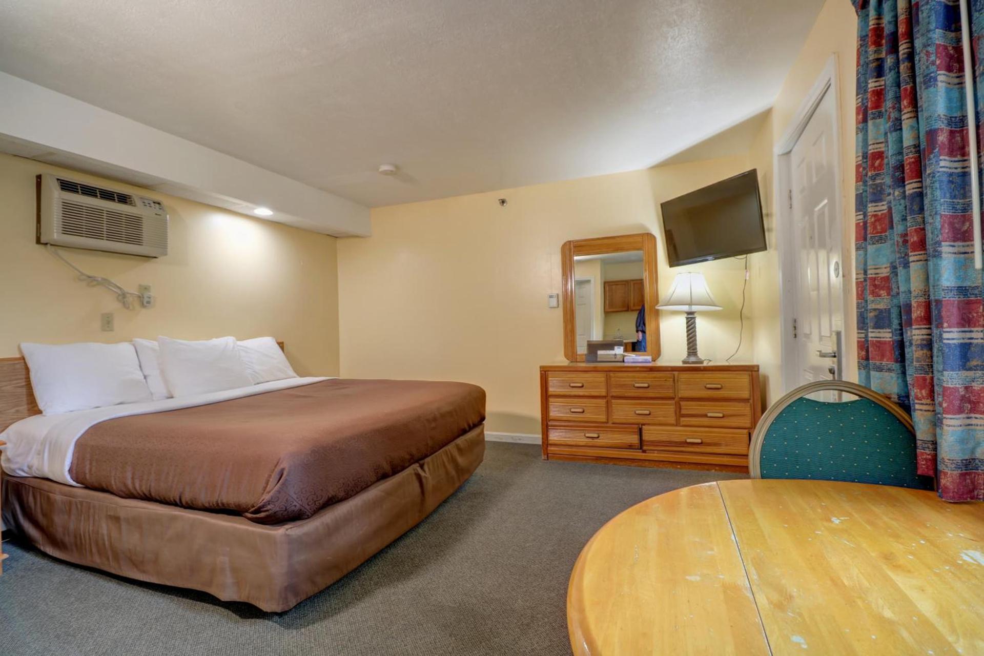 Brookside Inn & Cottages photo 58
