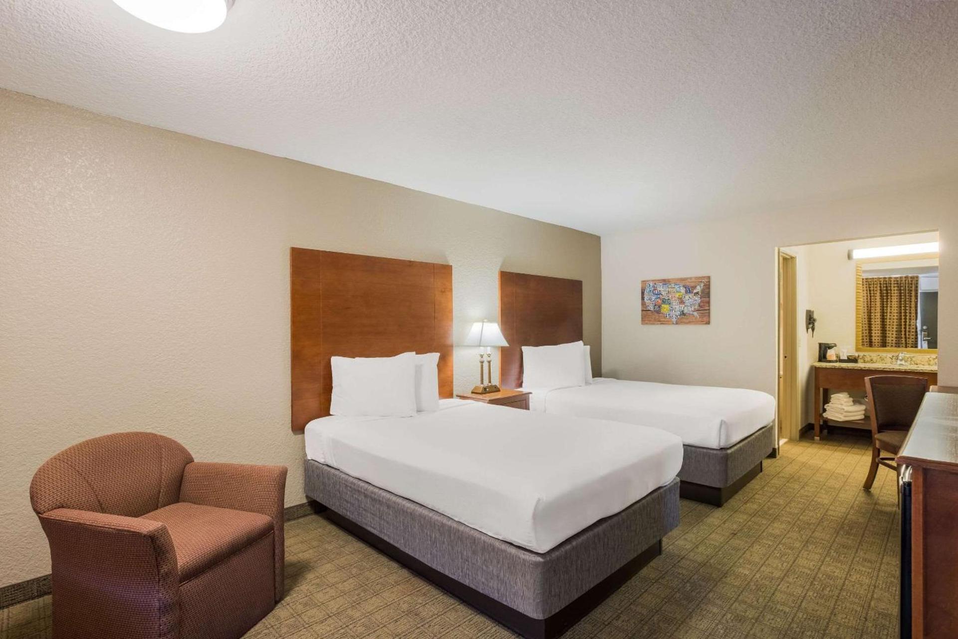 Econo Lodge Vidalia photo 15
