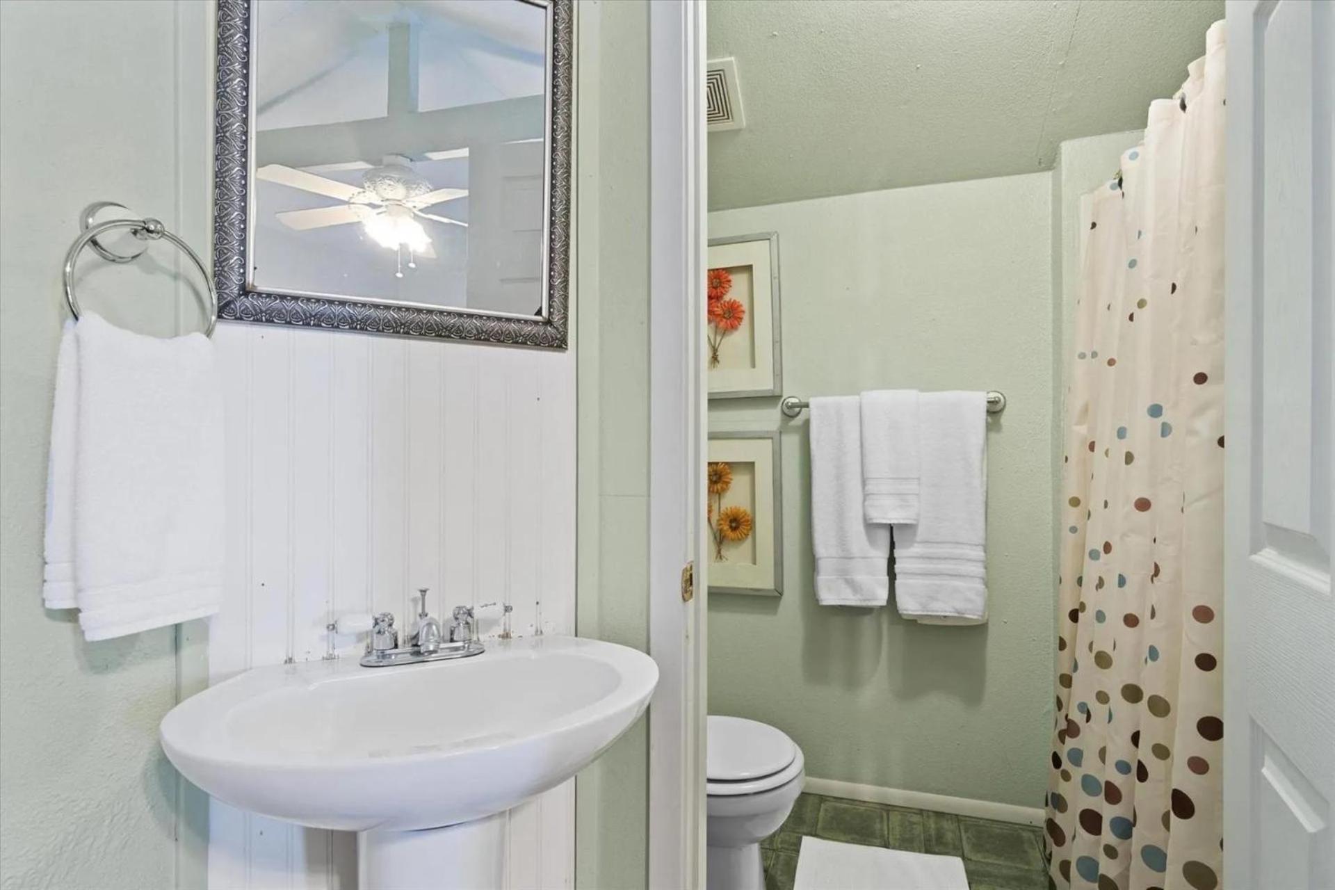 Four Winds Victorian Venue & Suites photo 6