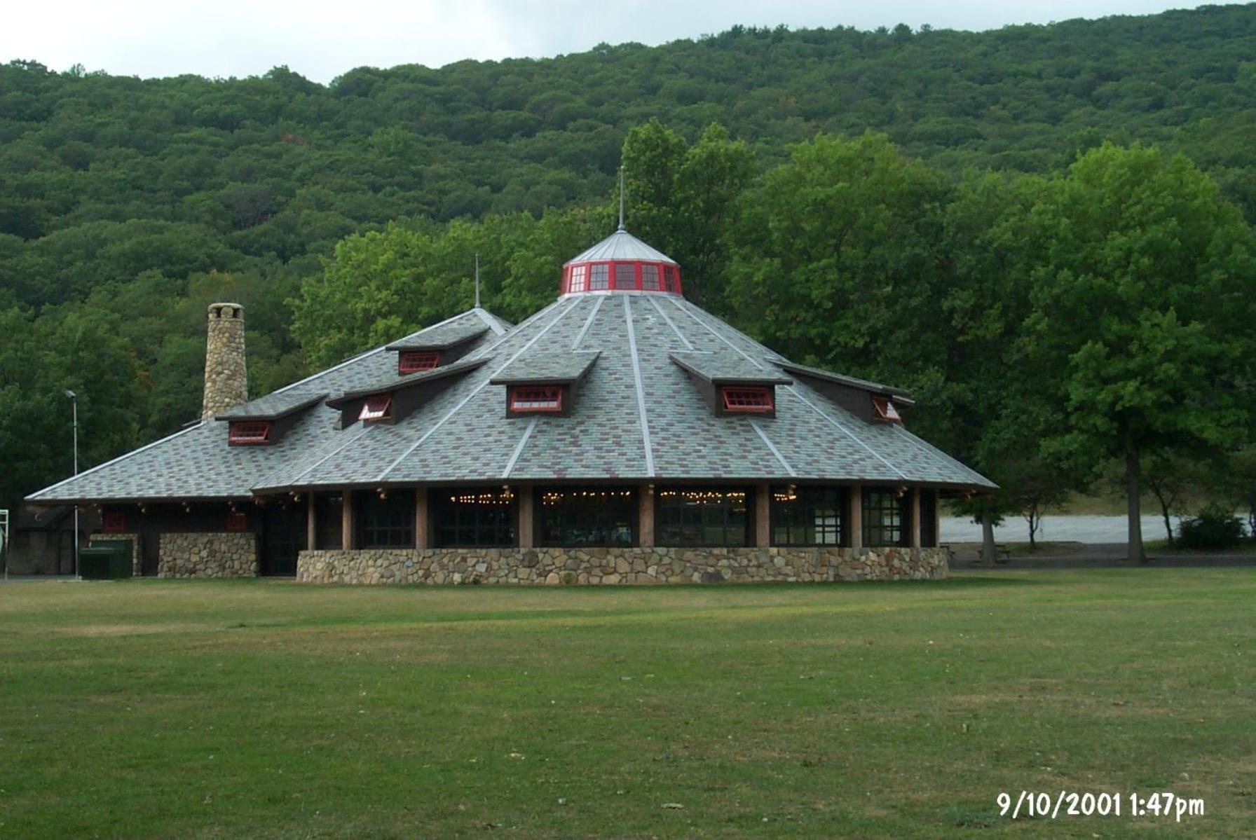 Overlook Lodge and Stone Cottages at Bear Mountain photo 3