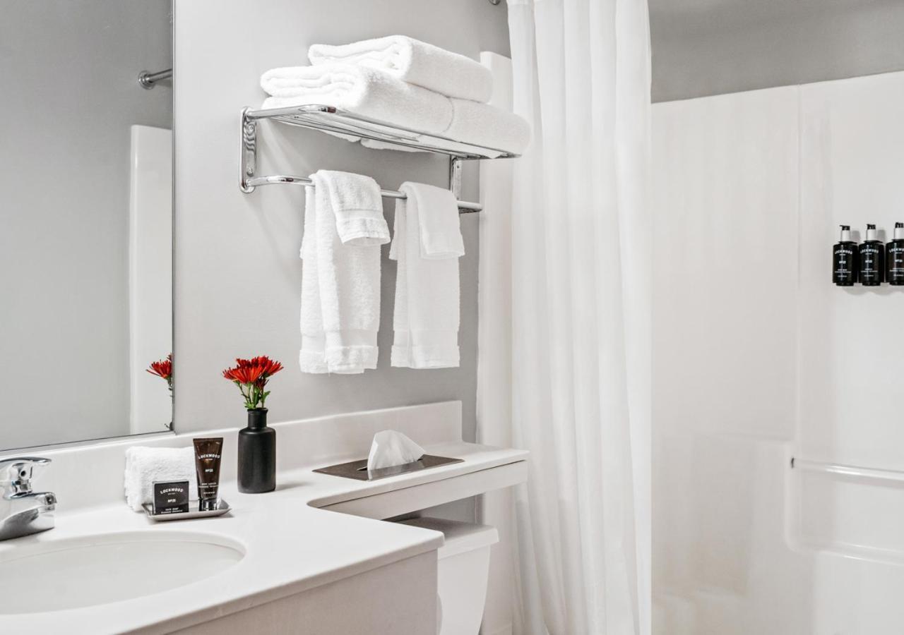 Hotel One75 photo 20
