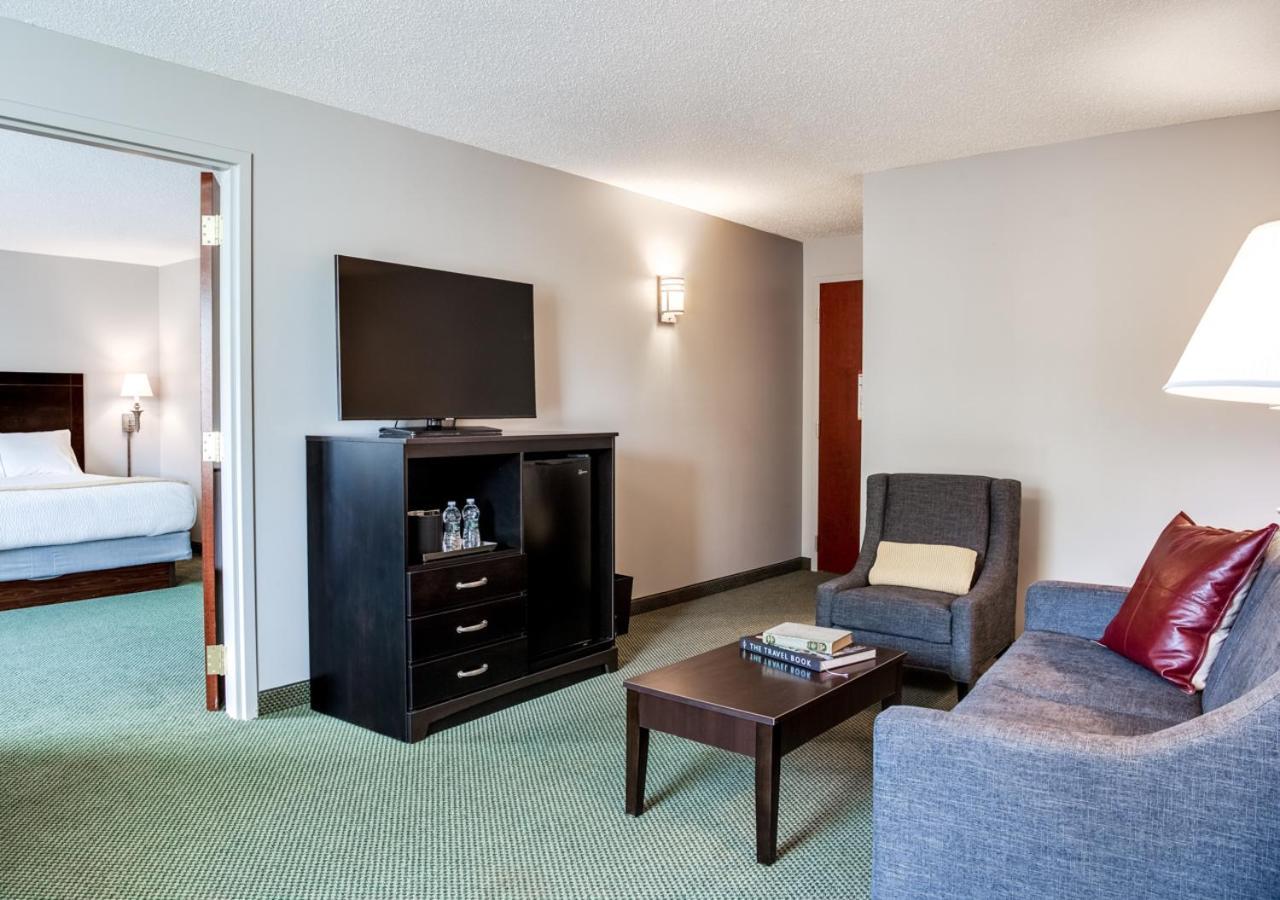 Hotel One75 photo 23