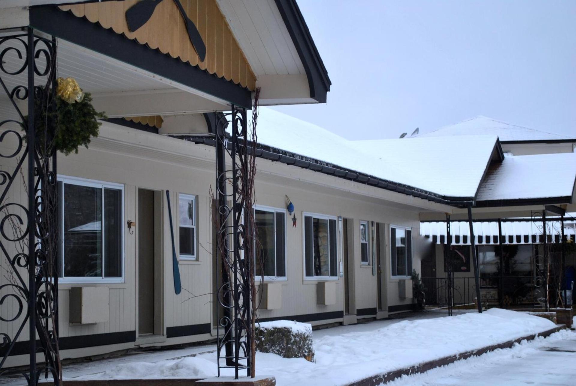 Gauthier's Saranac Lake Inn photo 7