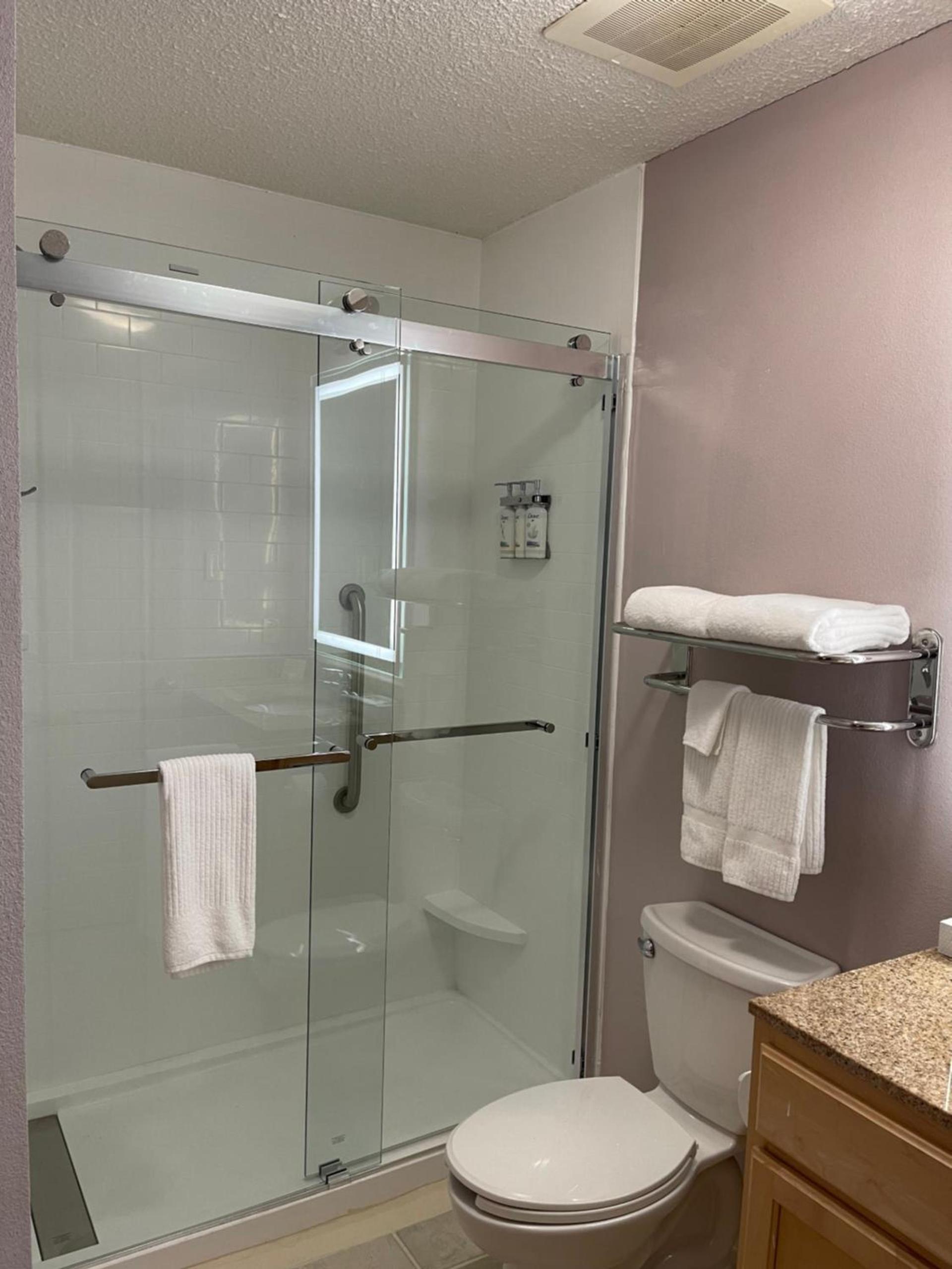 Candlewood Suites Bordentown-Trenton by IHG photo 52
