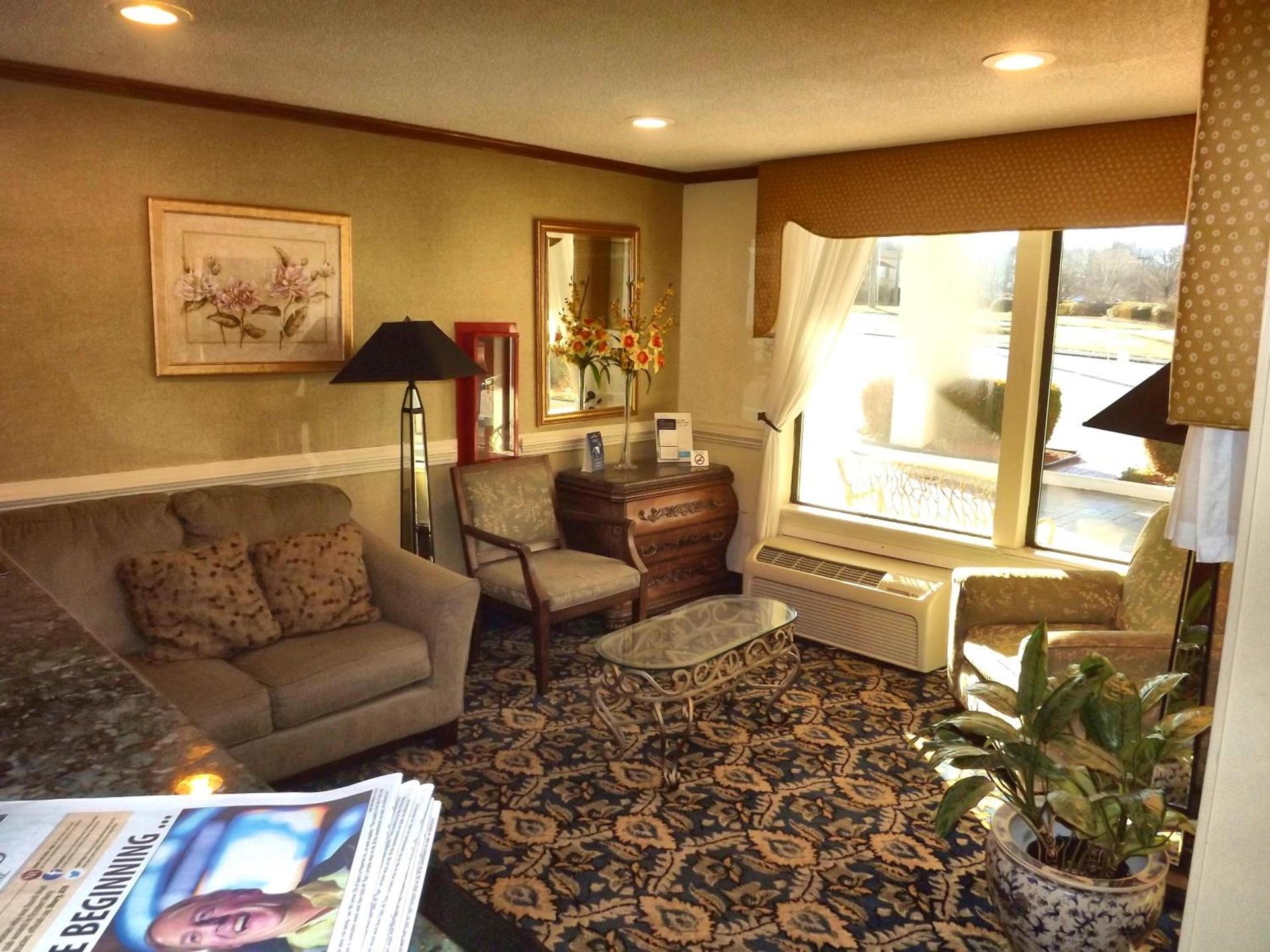 Best Western Greensboro Coliseum Inn photo 26