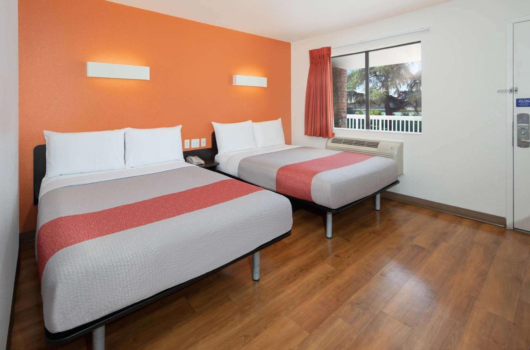 Motel 6-Arcadia, CA - Los Angeles - Pasadena Area photo 15