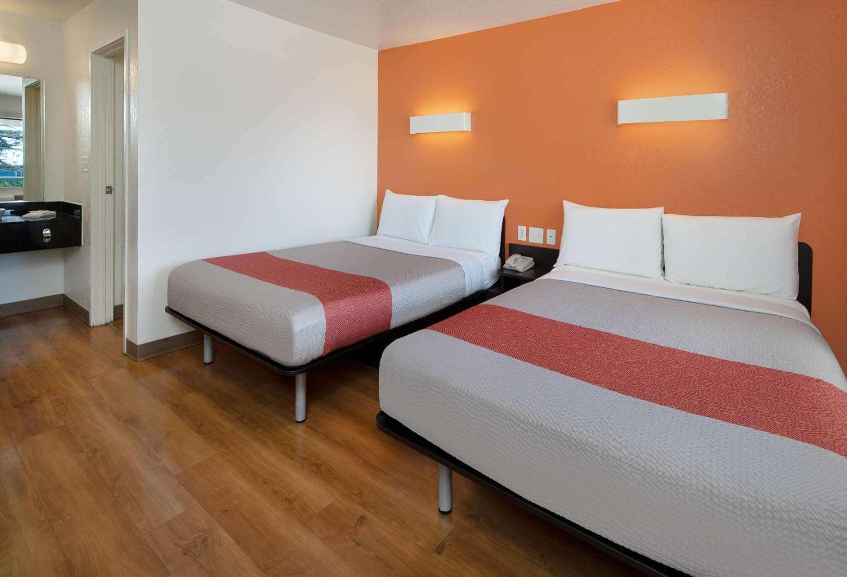 Motel 6-Arcadia, CA - Los Angeles - Pasadena Area photo 16