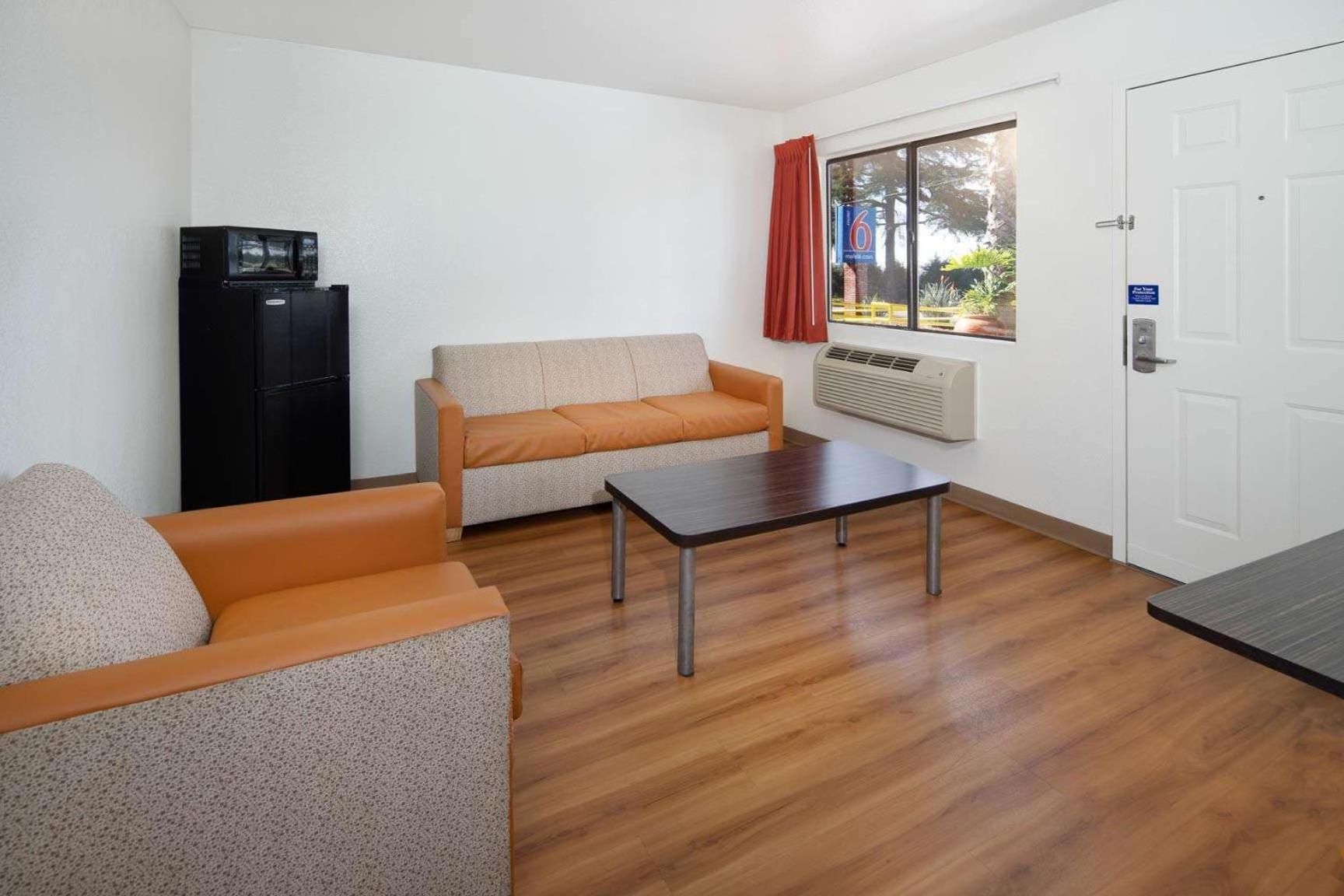 Motel 6-Arcadia, CA - Los Angeles - Pasadena Area photo 25