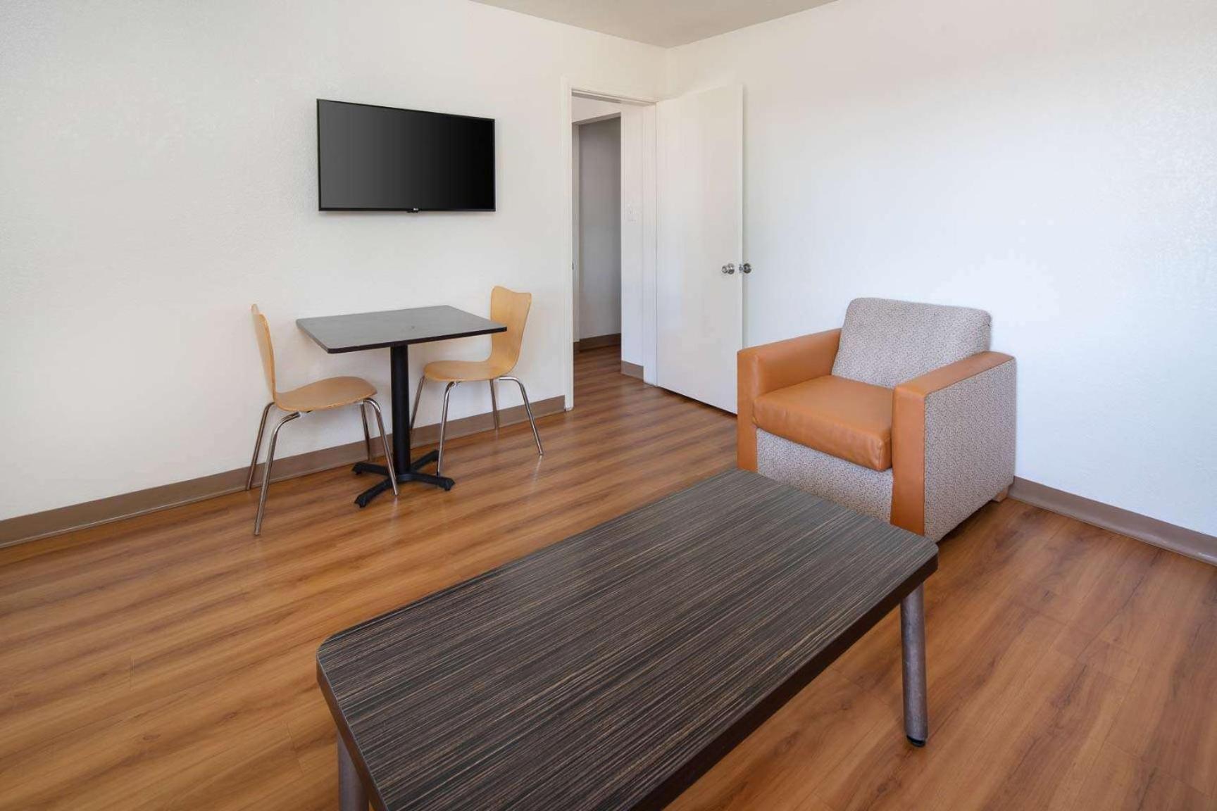 Motel 6-Arcadia, CA - Los Angeles - Pasadena Area photo 26