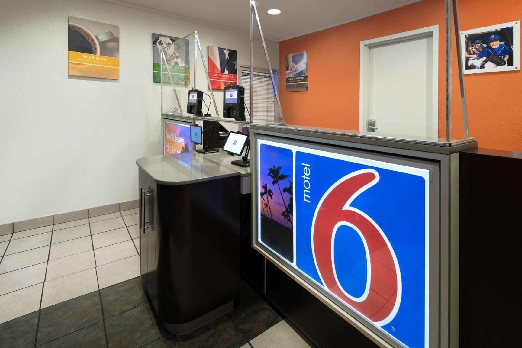 Motel 6-Arcadia, CA - Los Angeles - Pasadena Area photo 37