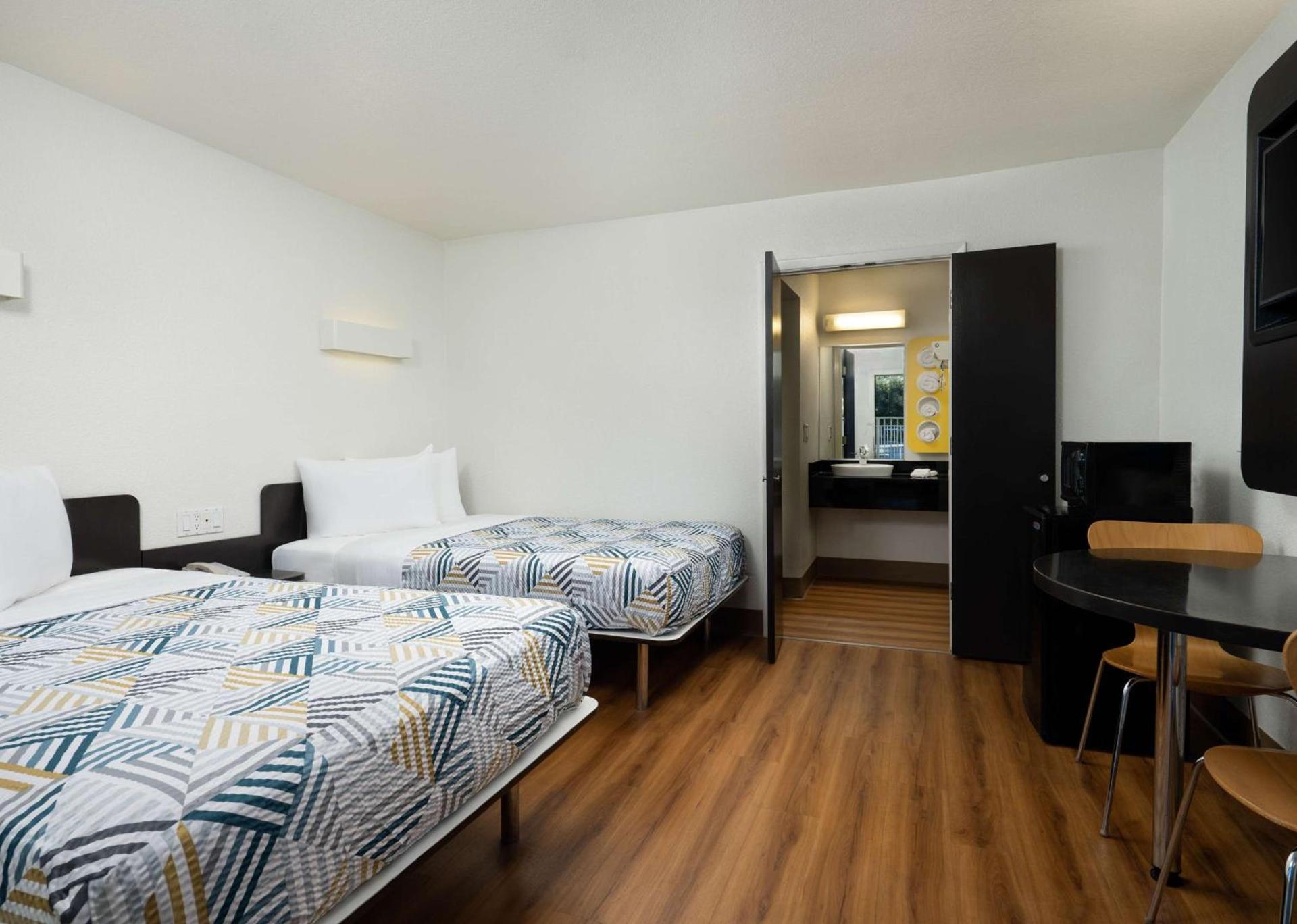 Motel 6-Goleta, CA - Santa Barbara photo 5