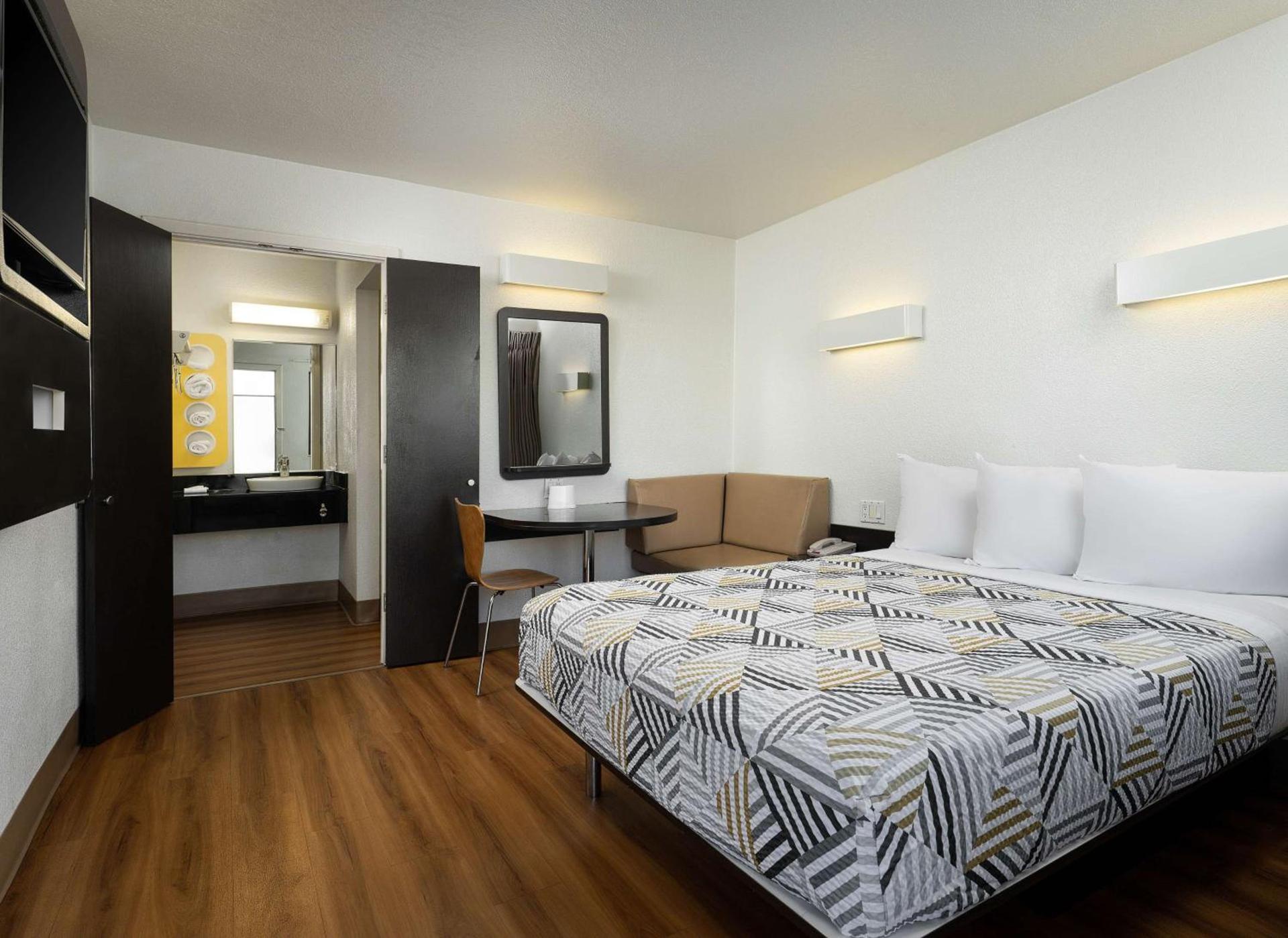 Motel 6-Goleta, CA - Santa Barbara photo 9