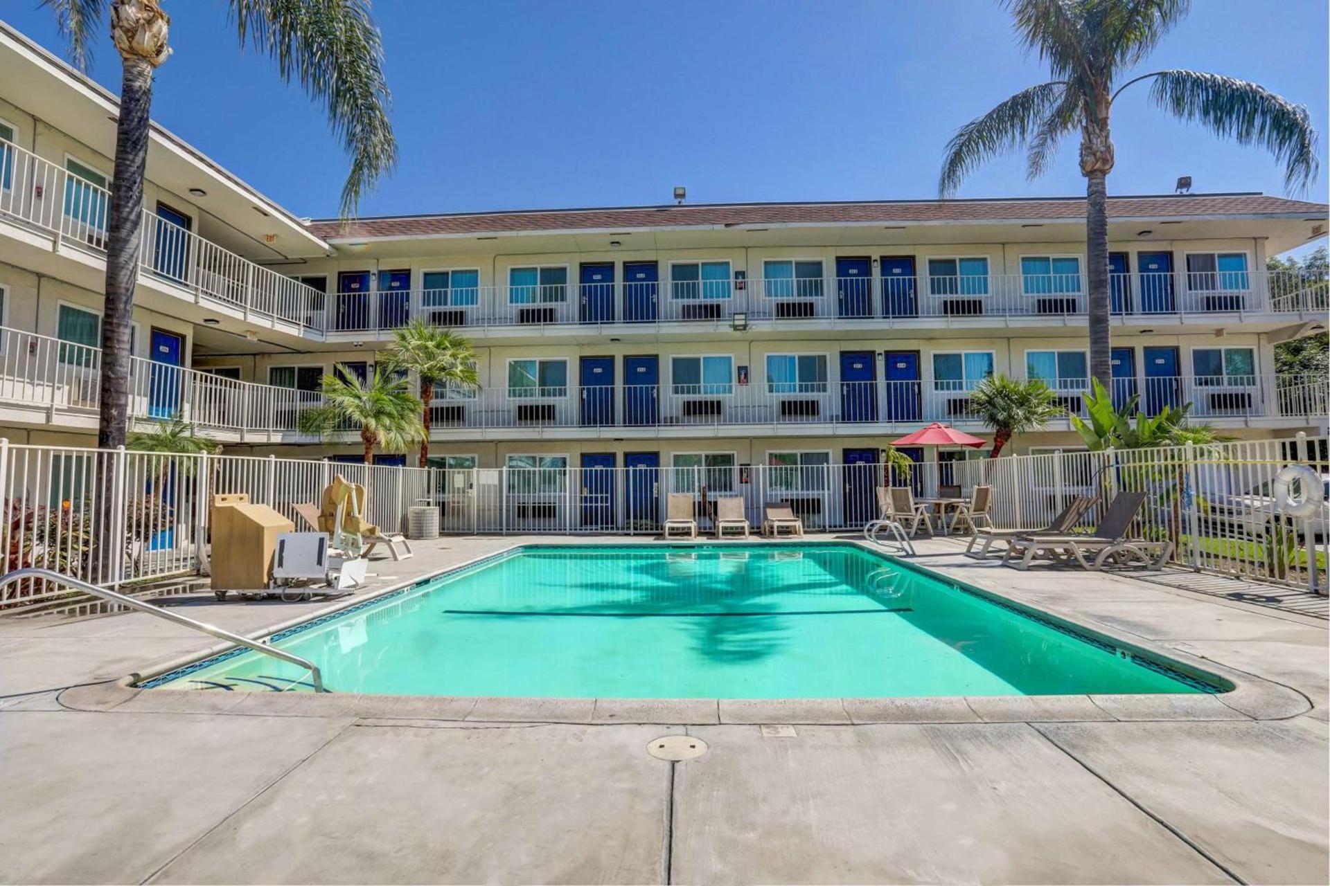 Motel 6-San Bernardino, CA - North photo 6