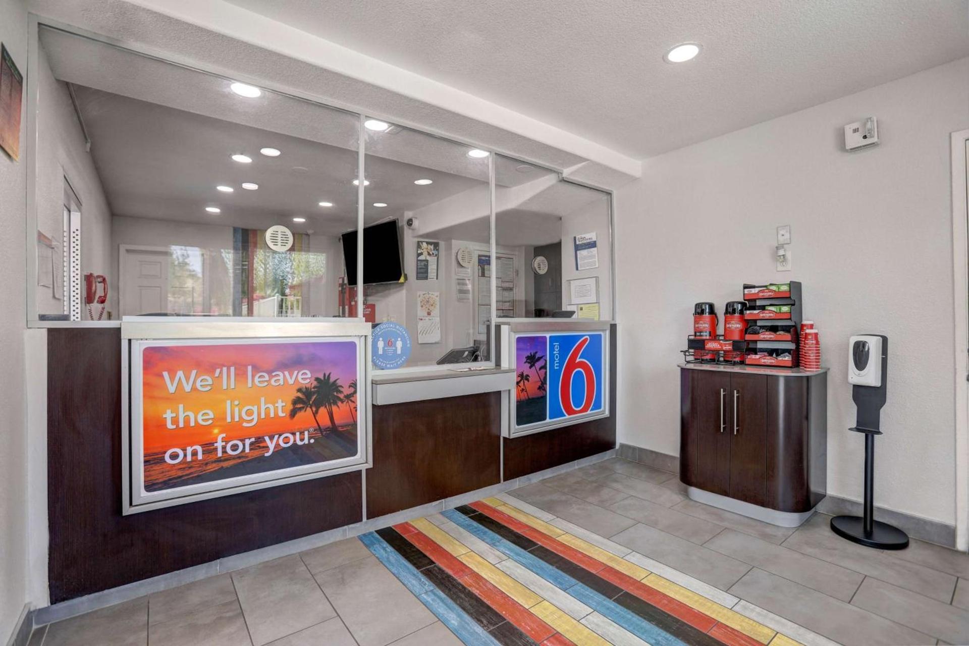 Motel 6-San Bernardino, CA - North photo 22