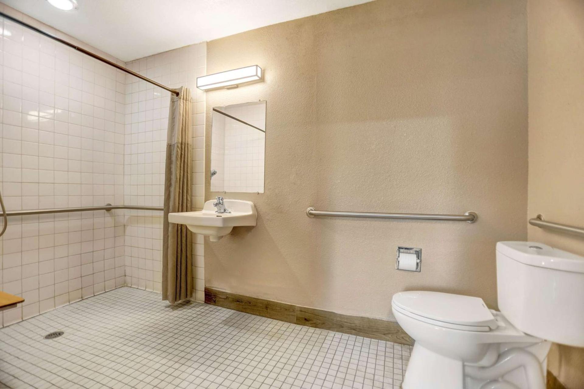 Motel 6-San Bernardino, CA - North photo 21
