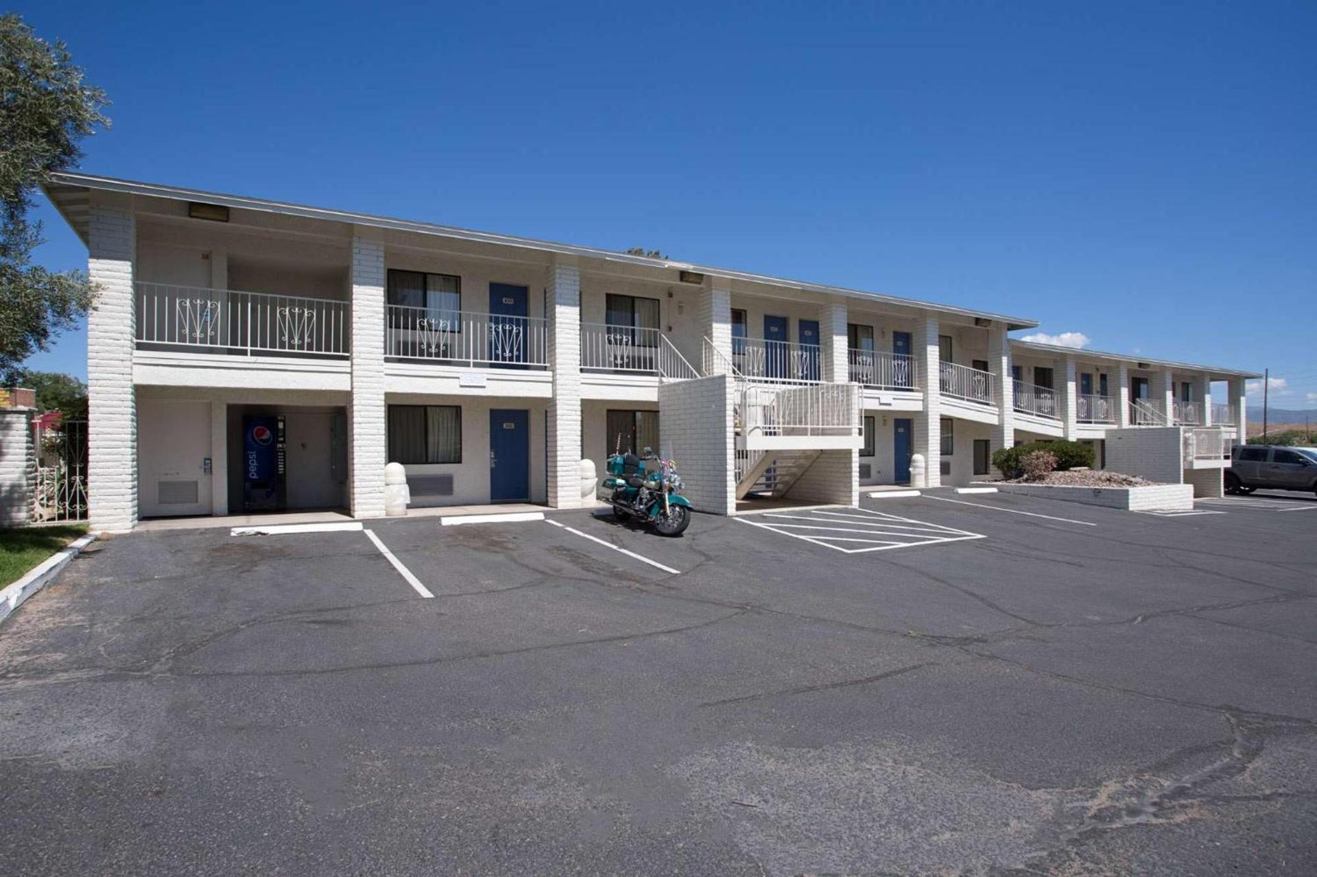 Motel 6-Kingman, AZ - Route 66 West photo 5