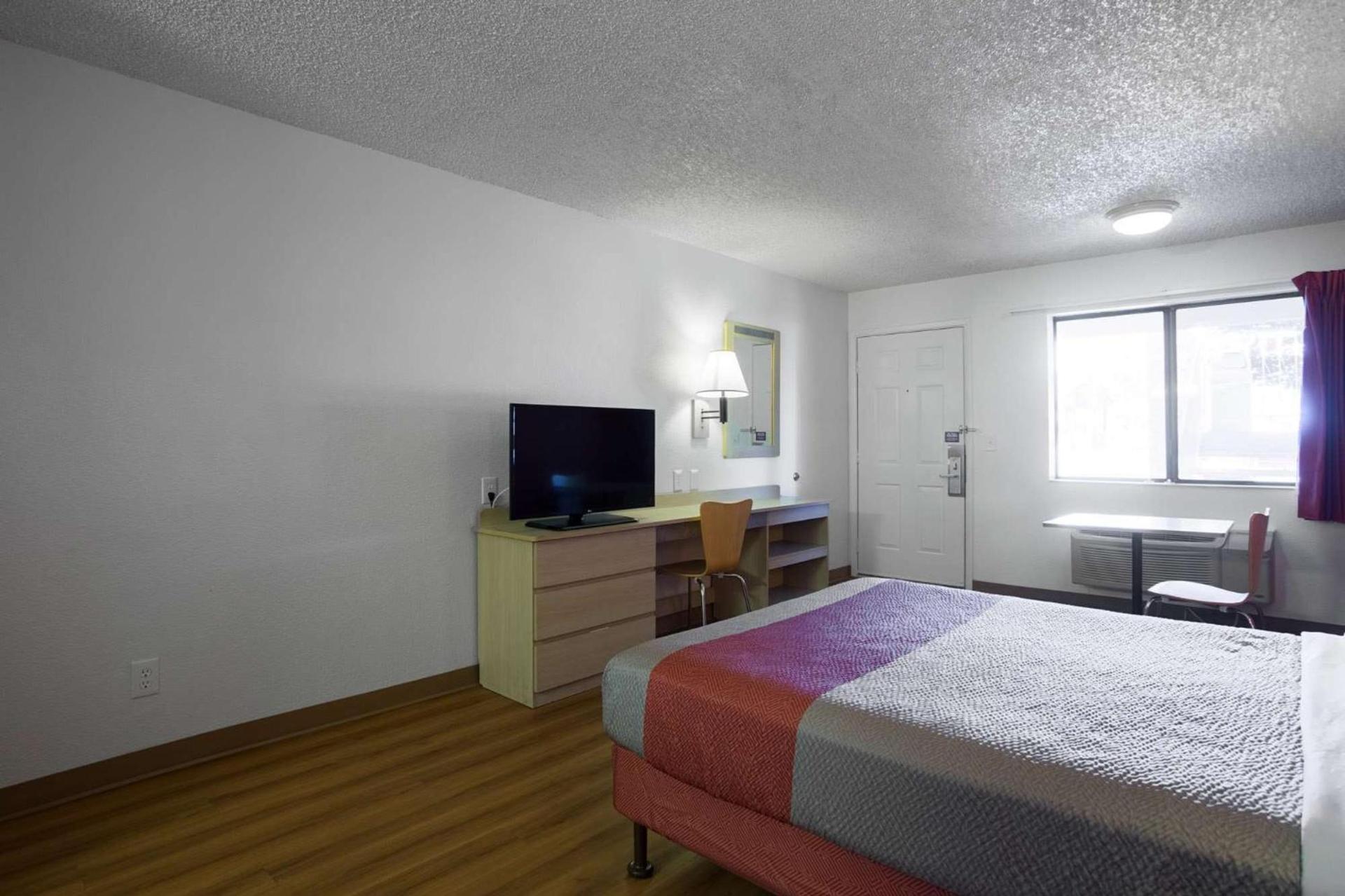 Motel 6-Kingman, AZ - Route 66 West photo 7