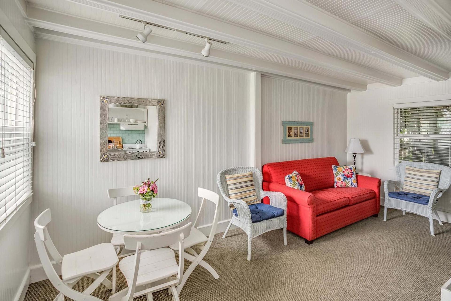 Cannon Beach Hotel Collection photo 28