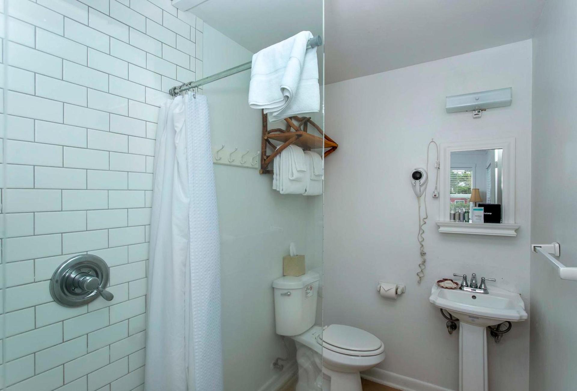 Cannon Beach Hotel Collection photo 38