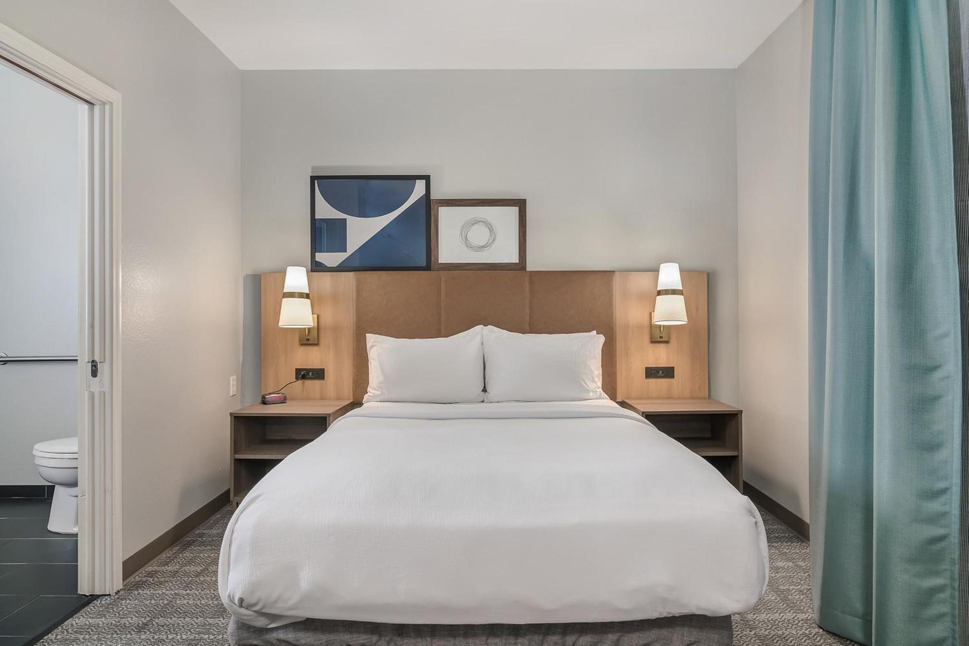 Staybridge Suites Tyler University Area by IHG photo 58