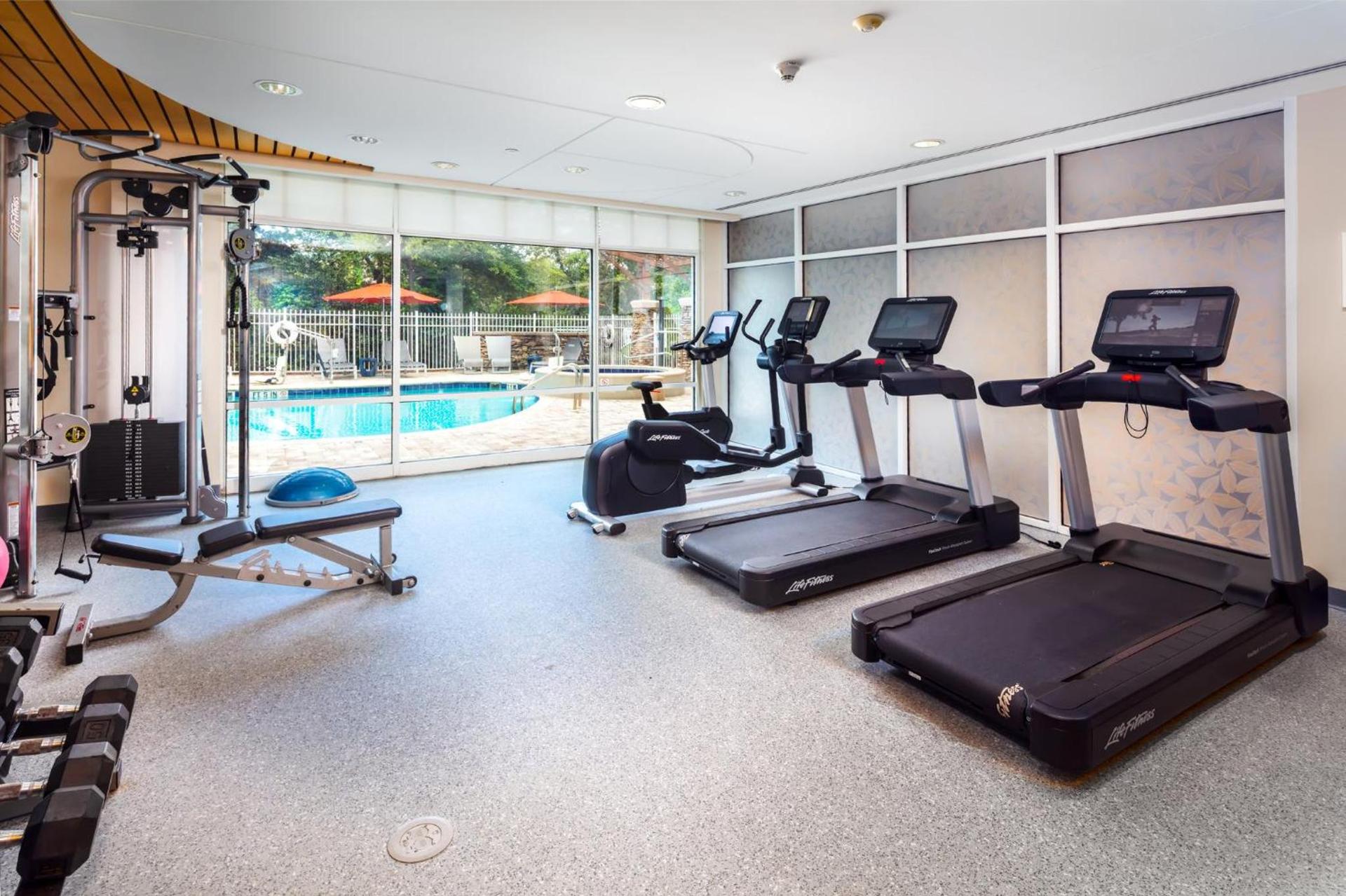 Hotel Indigo Jacksonville-Deerwood Park by IHG photo 29