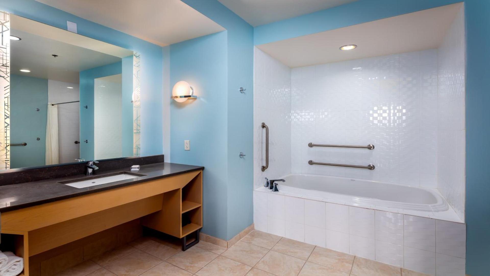 Hotel Indigo Jacksonville-Deerwood Park by IHG photo 31