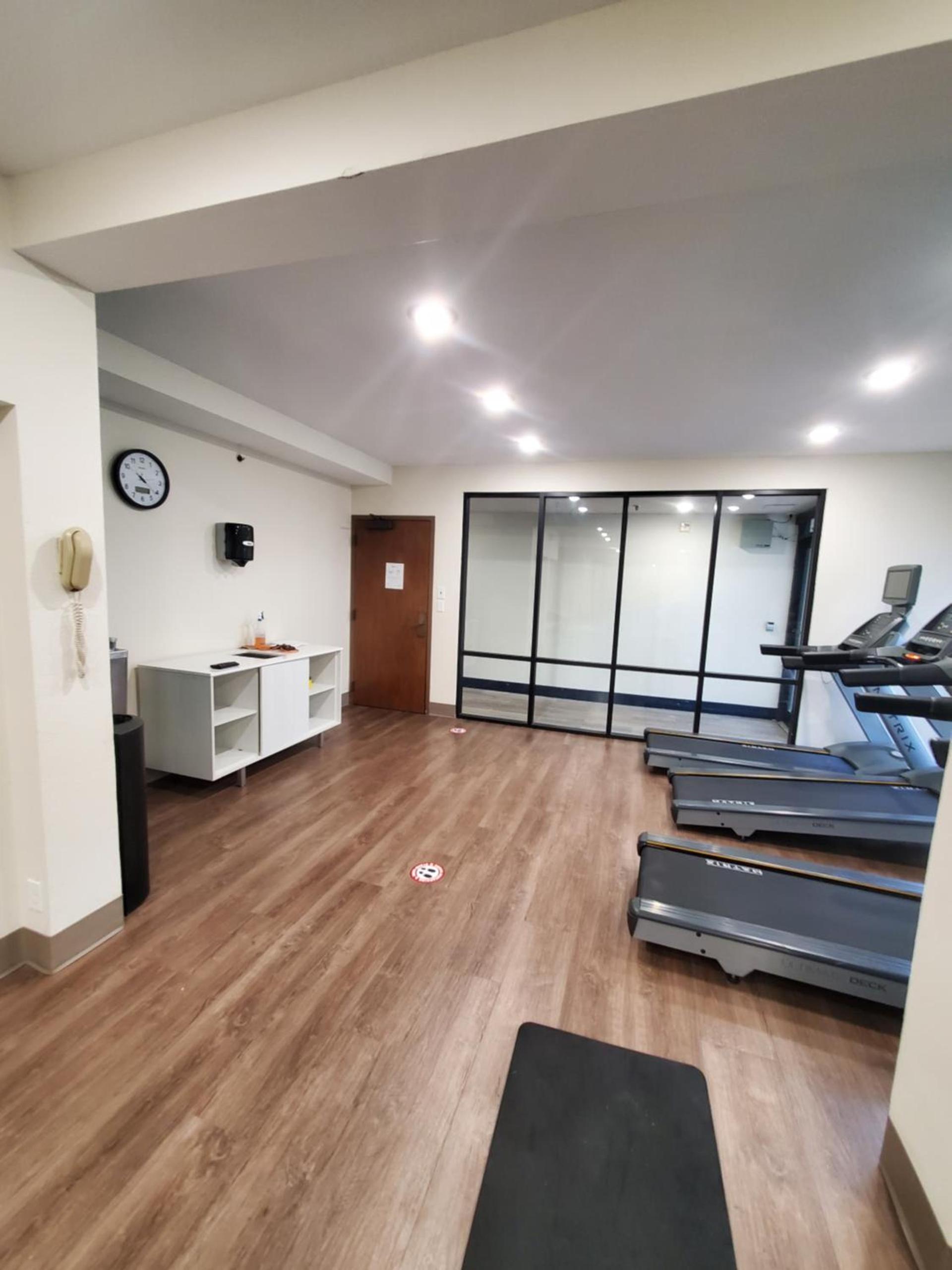 Holiday Inn Express Hotel & Suites Irving DFW Airport North by IHG photo 23