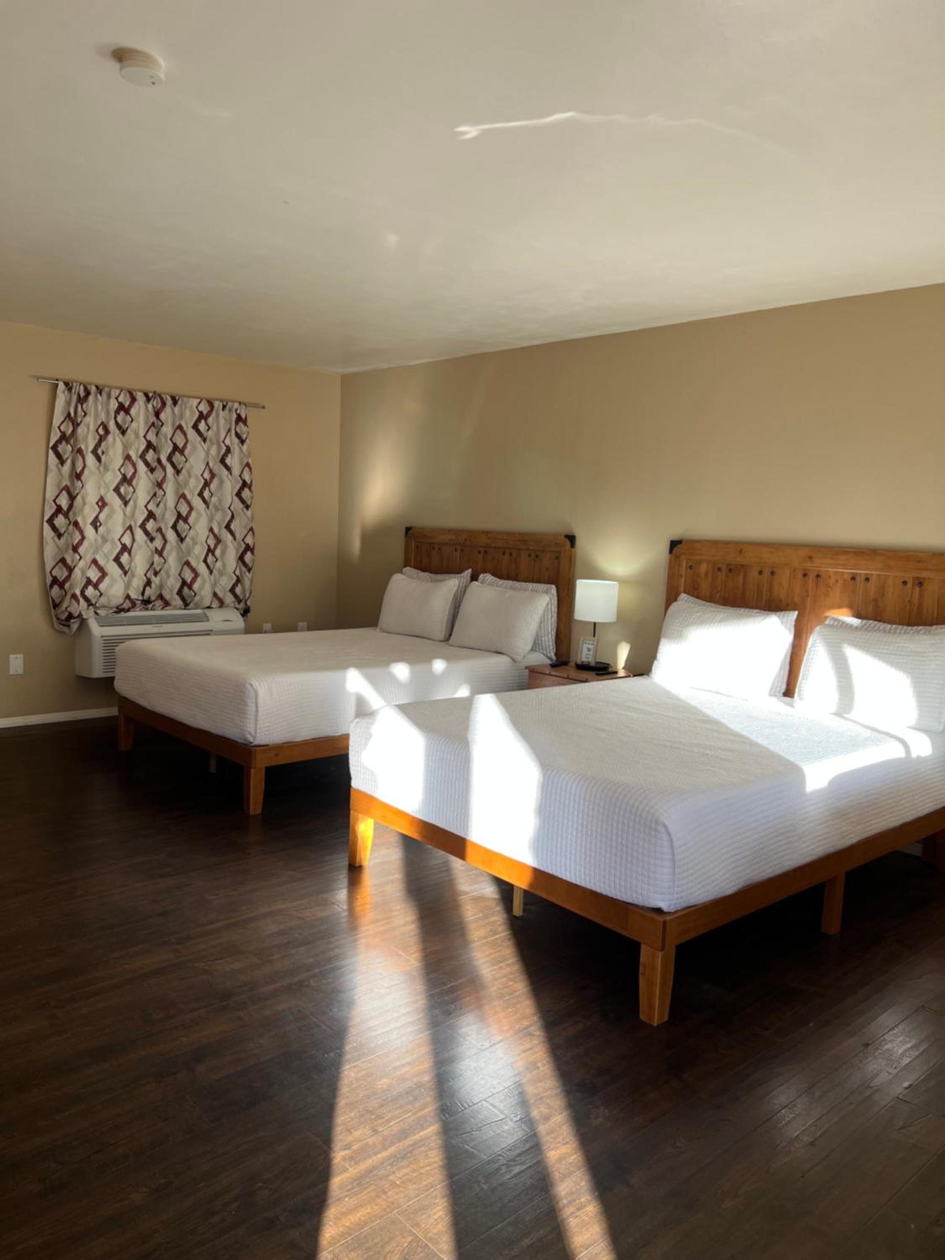 TimberLodge Inn photo 50