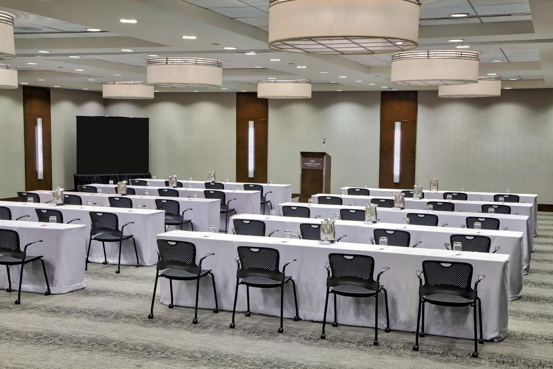 Crowne Plaza - Chicago West Loop by IHG photo 16