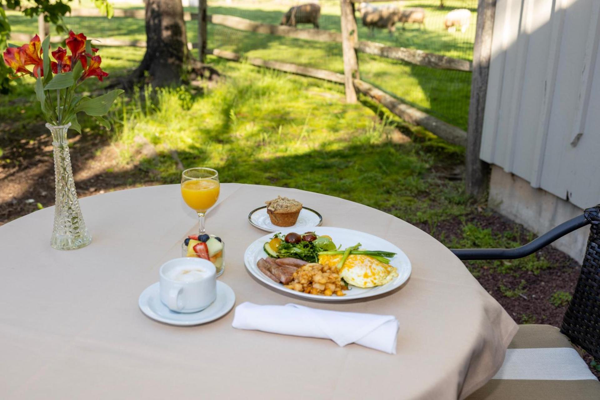 Woolverton Inn photo 37