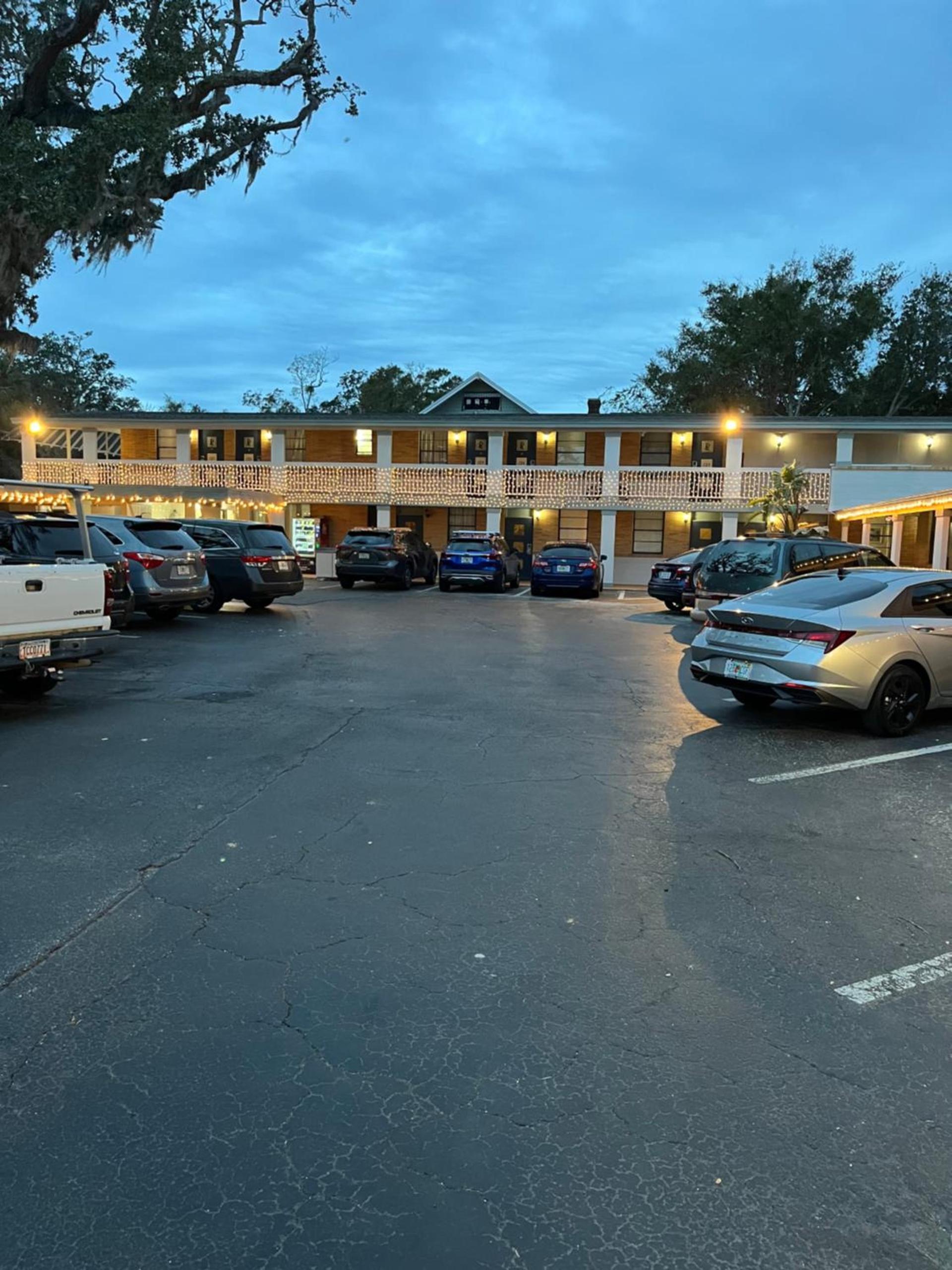 Castillo Inn photo 1