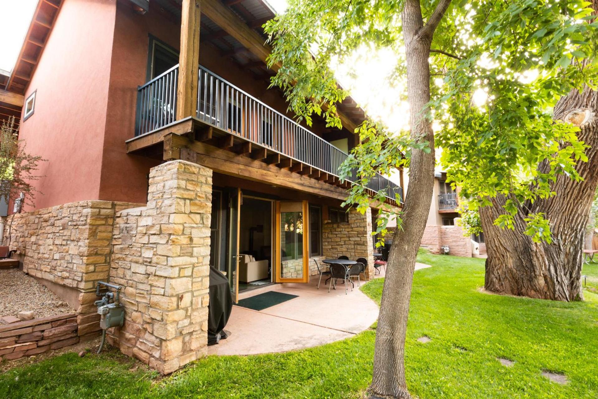 Moab Springs Ranch photo 85
