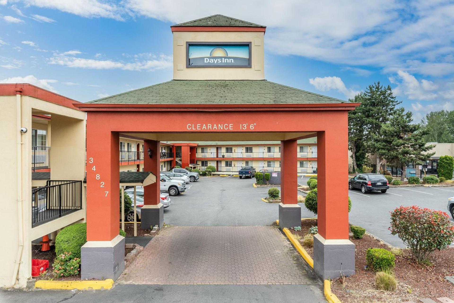 Days Inn by Wyndham Federal Way photo 6