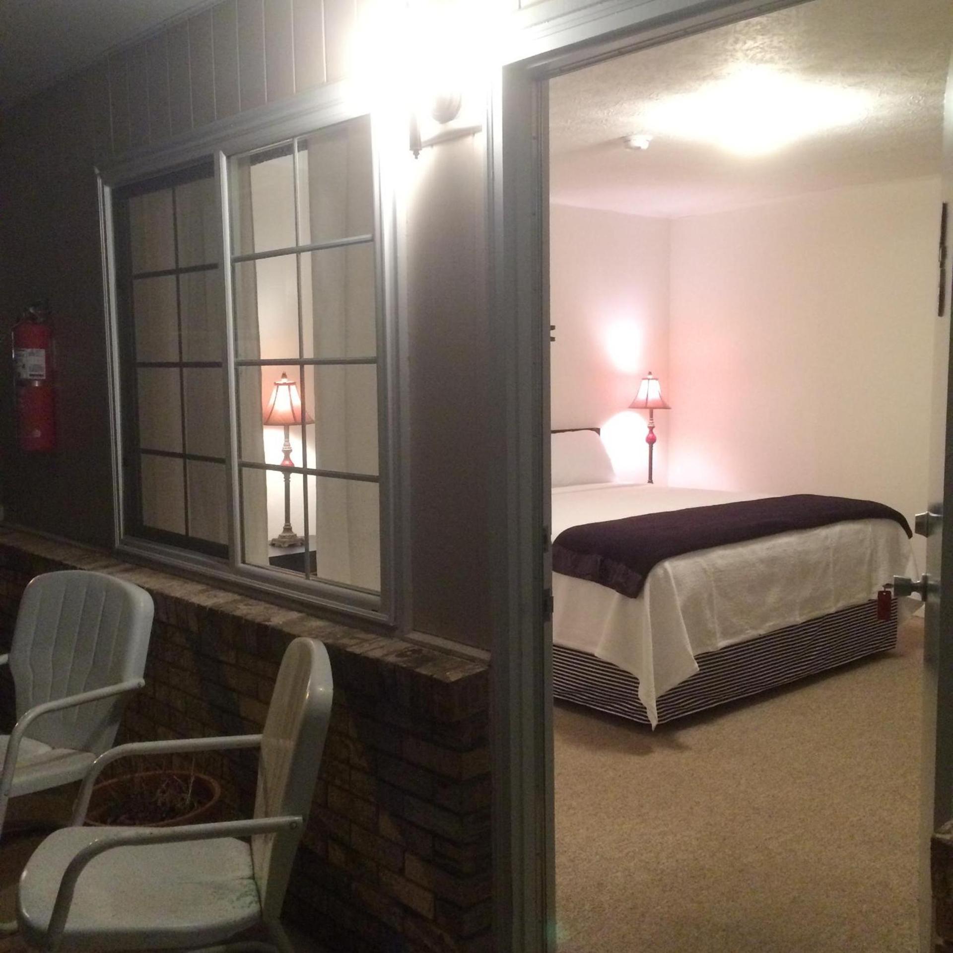Cardinal Inn photo 52