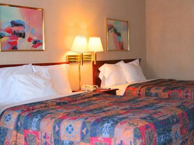 Shayona Inn - Eden photo 8