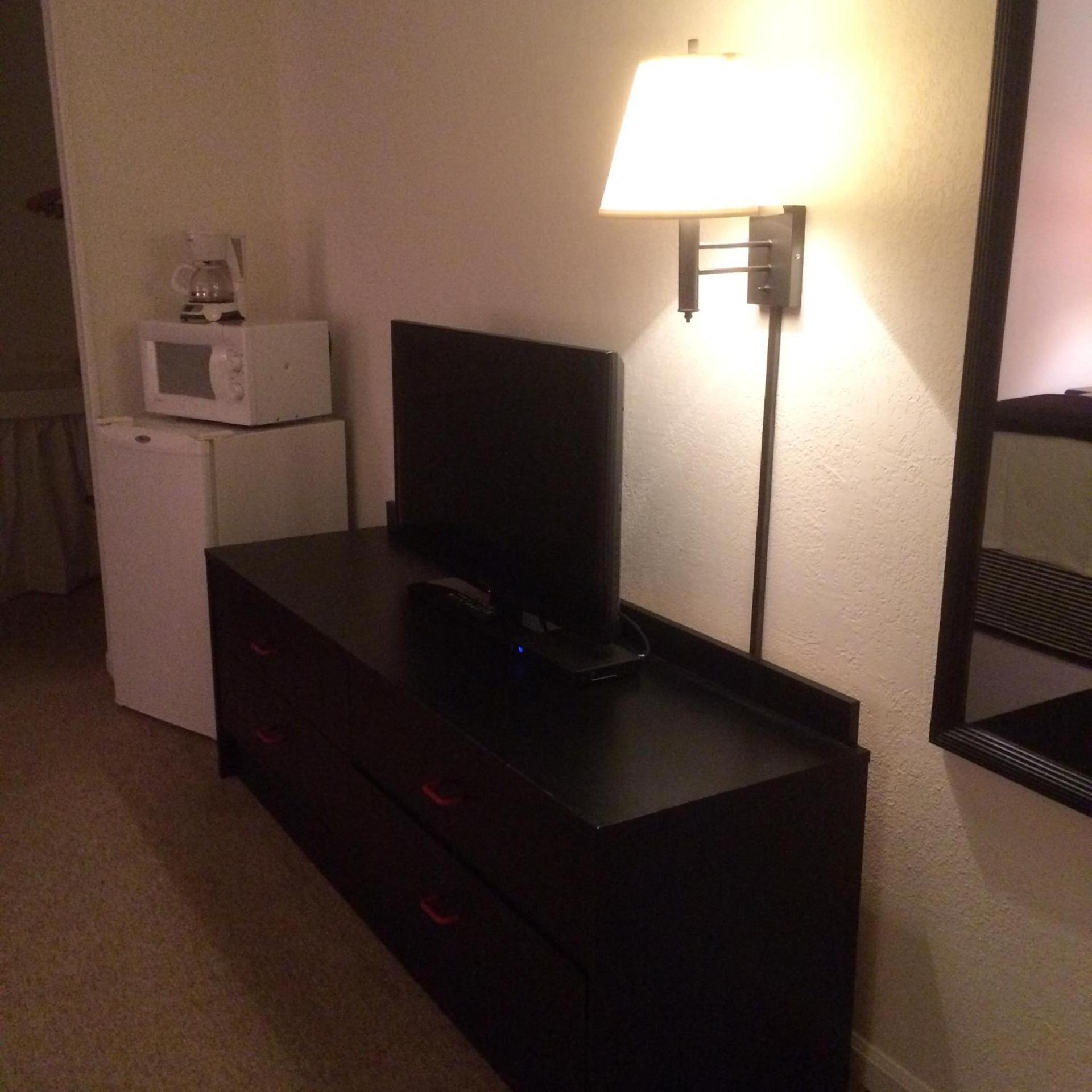 Cardinal Inn photo 23