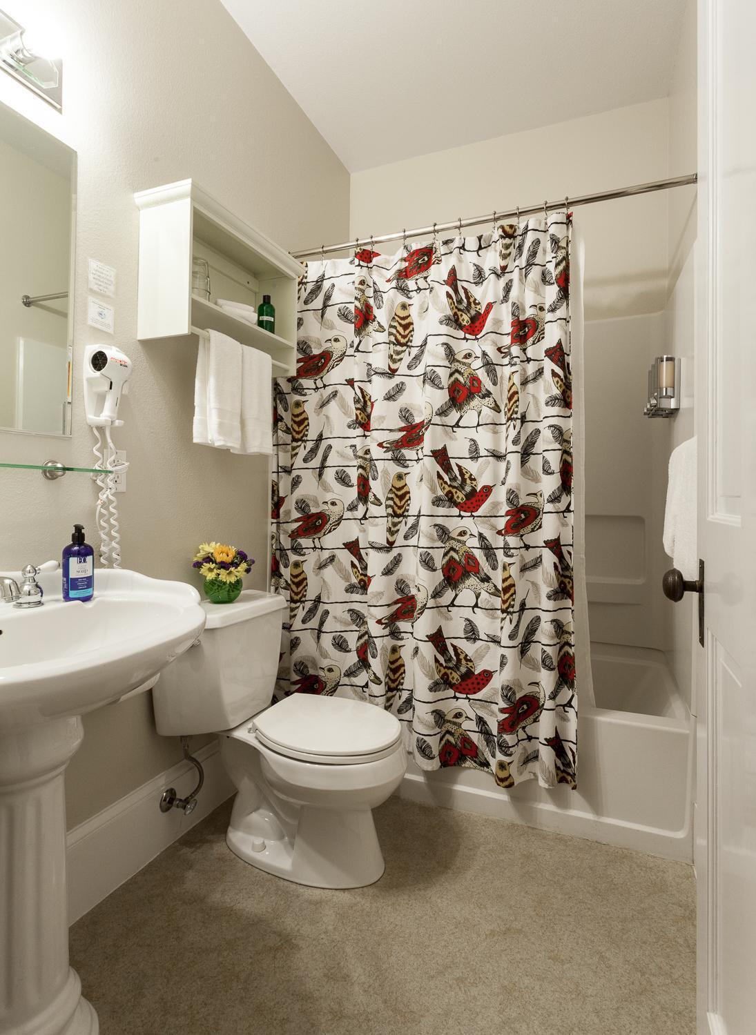 Broad Street Inn photo 61