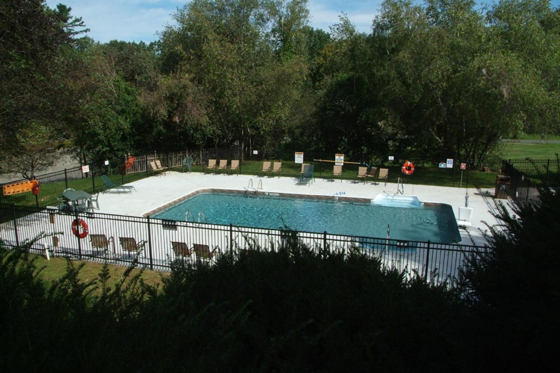 Publick House Historic Inn and Country Motor Lodge photo 23