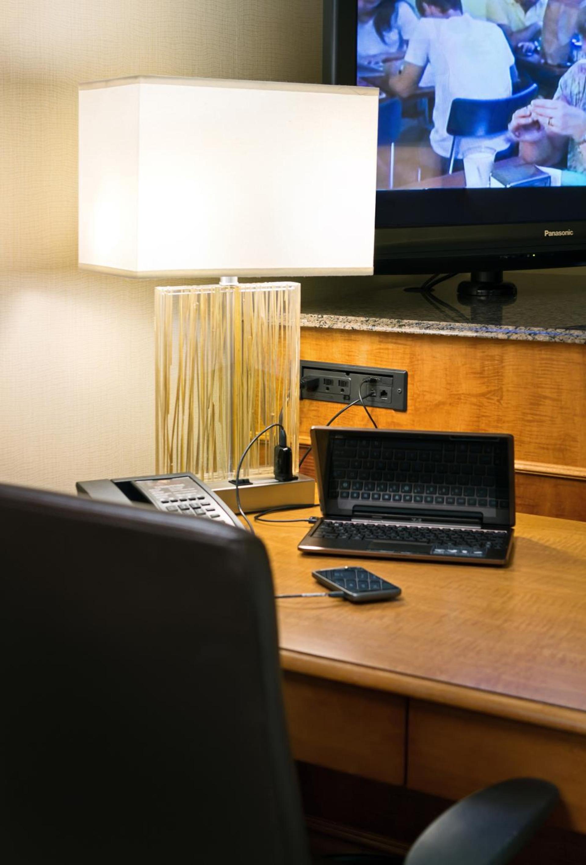 Crowne Plaza Minneapolis West by IHG photo 7